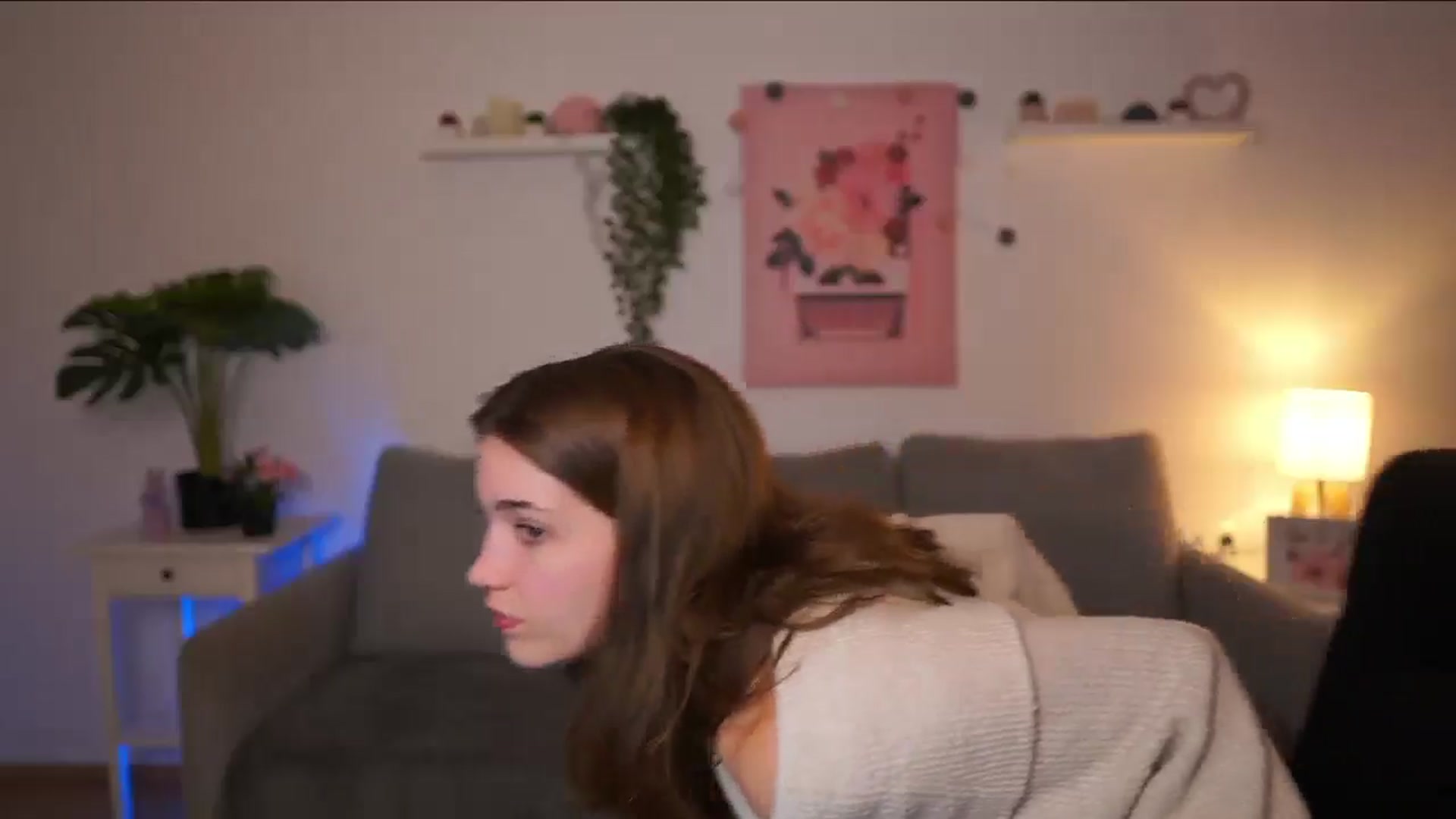 Gallery image thumbnail from Kissiecat's myfreecams stream on, 10/02/2025, 14:28 image 3 of 20