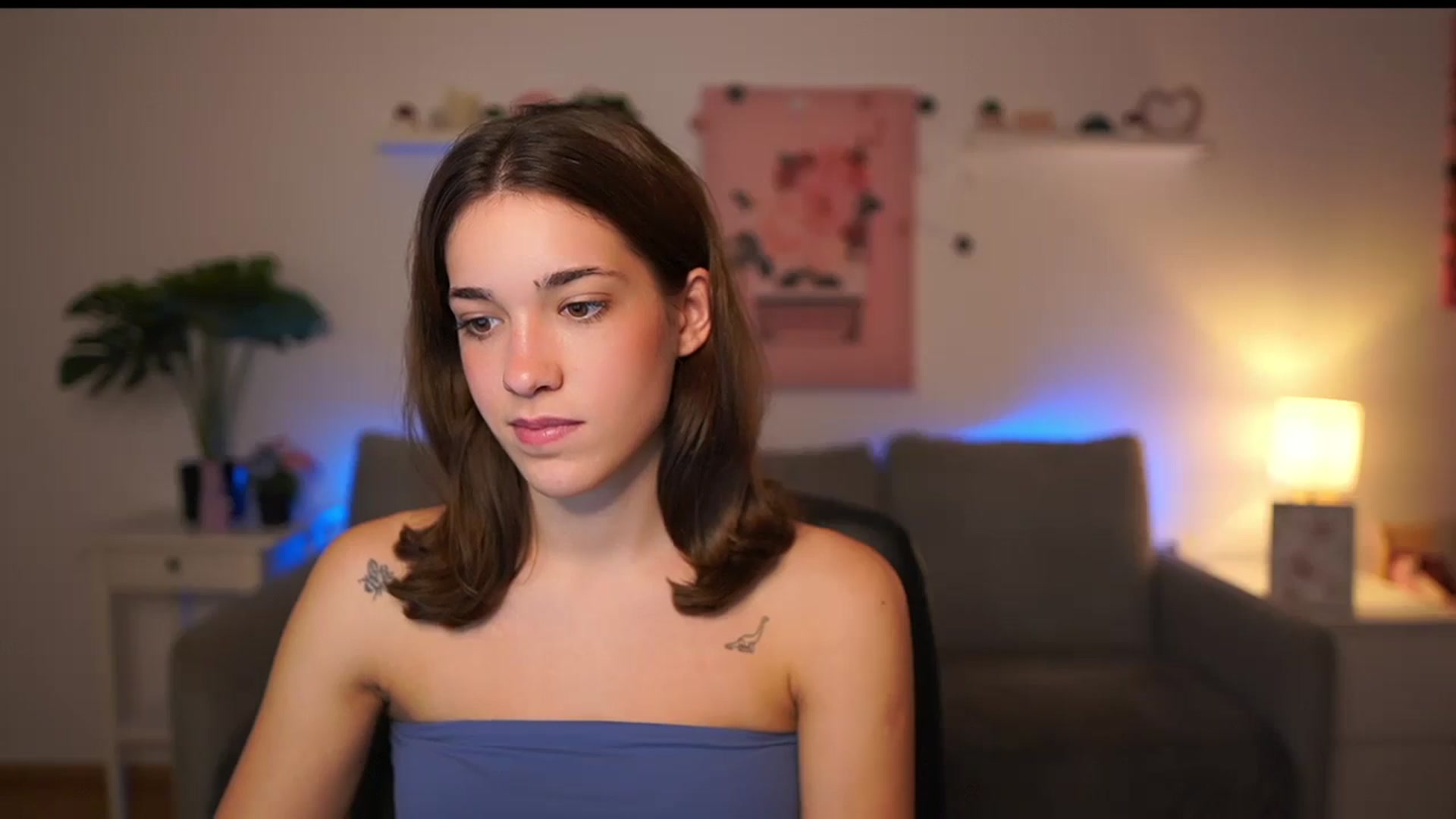 Gallery image thumbnail from Kissiecat's myfreecams stream on, 10/13/2025, 15:09 image 14 of 20