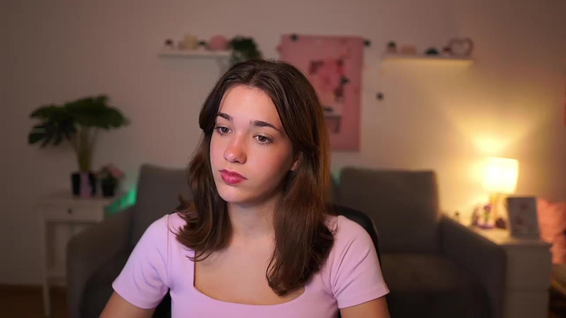 Gallery image thumbnail from Kissiecat's myfreecams stream on, 10/22/2025, 17:04 image 18 of 20