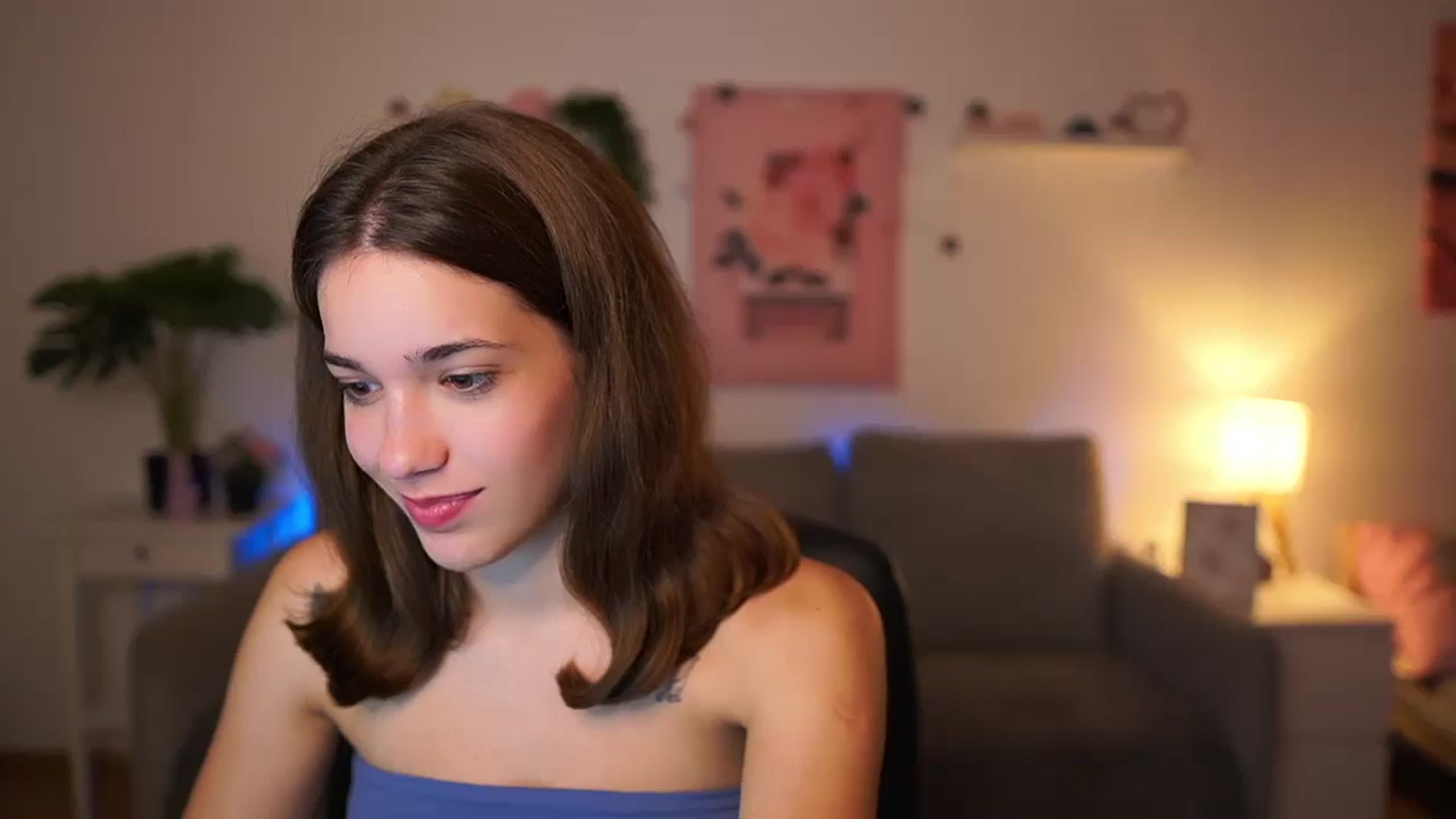 Gallery image thumbnail from Kissiecat's myfreecams stream on, 10/23/2025, 13:51 image 16 of 20