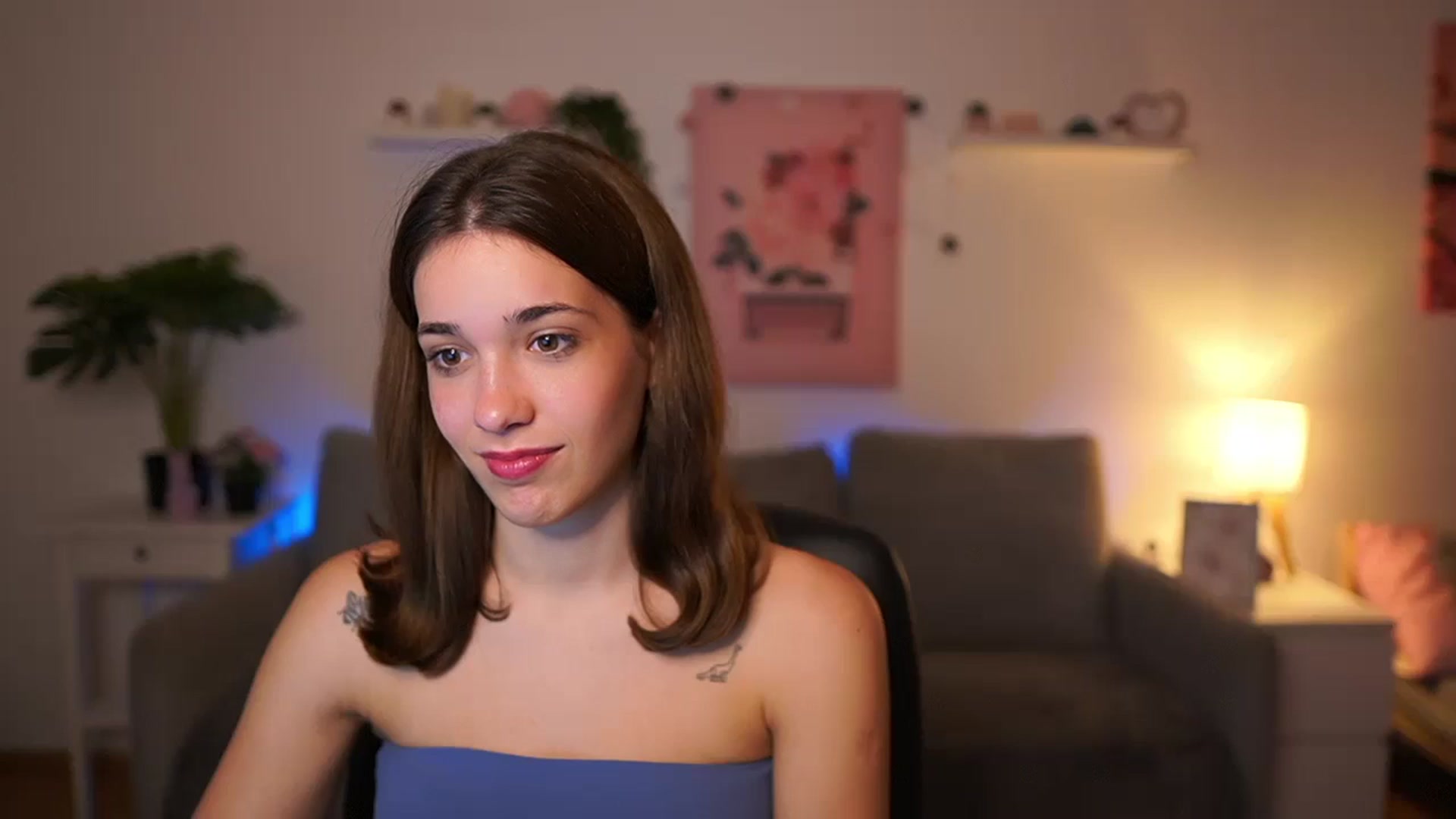 Gallery image thumbnail from Kissiecat's myfreecams stream on, 10/23/2025, 15:41 image 5 of 20