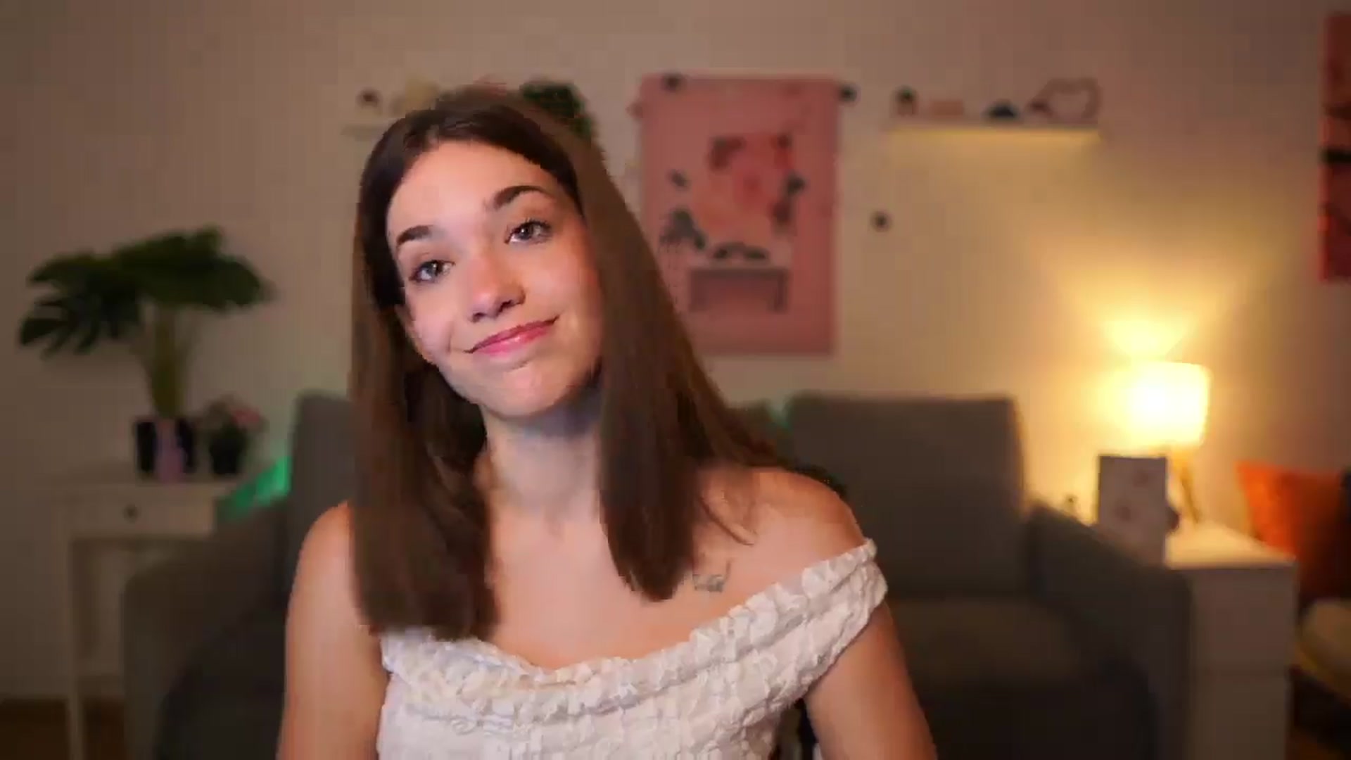 Gallery image thumbnail from Kissiecat's myfreecams stream on, 10/24/2025, 13:46 image 2 of 20
