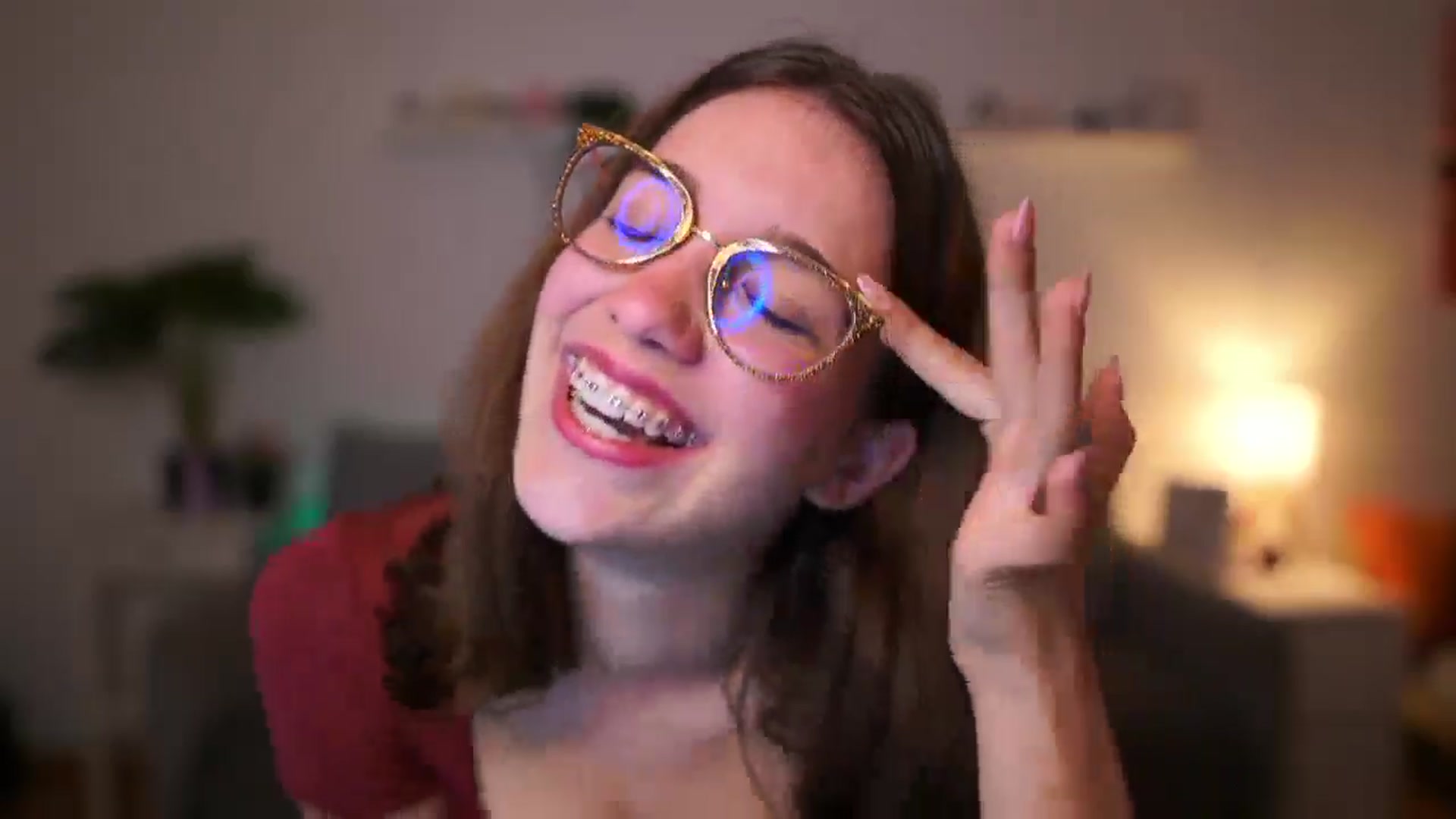 Gallery image thumbnail from Kissiecat's myfreecams stream on, 10/25/2025, 19:07 image 16 of 20
