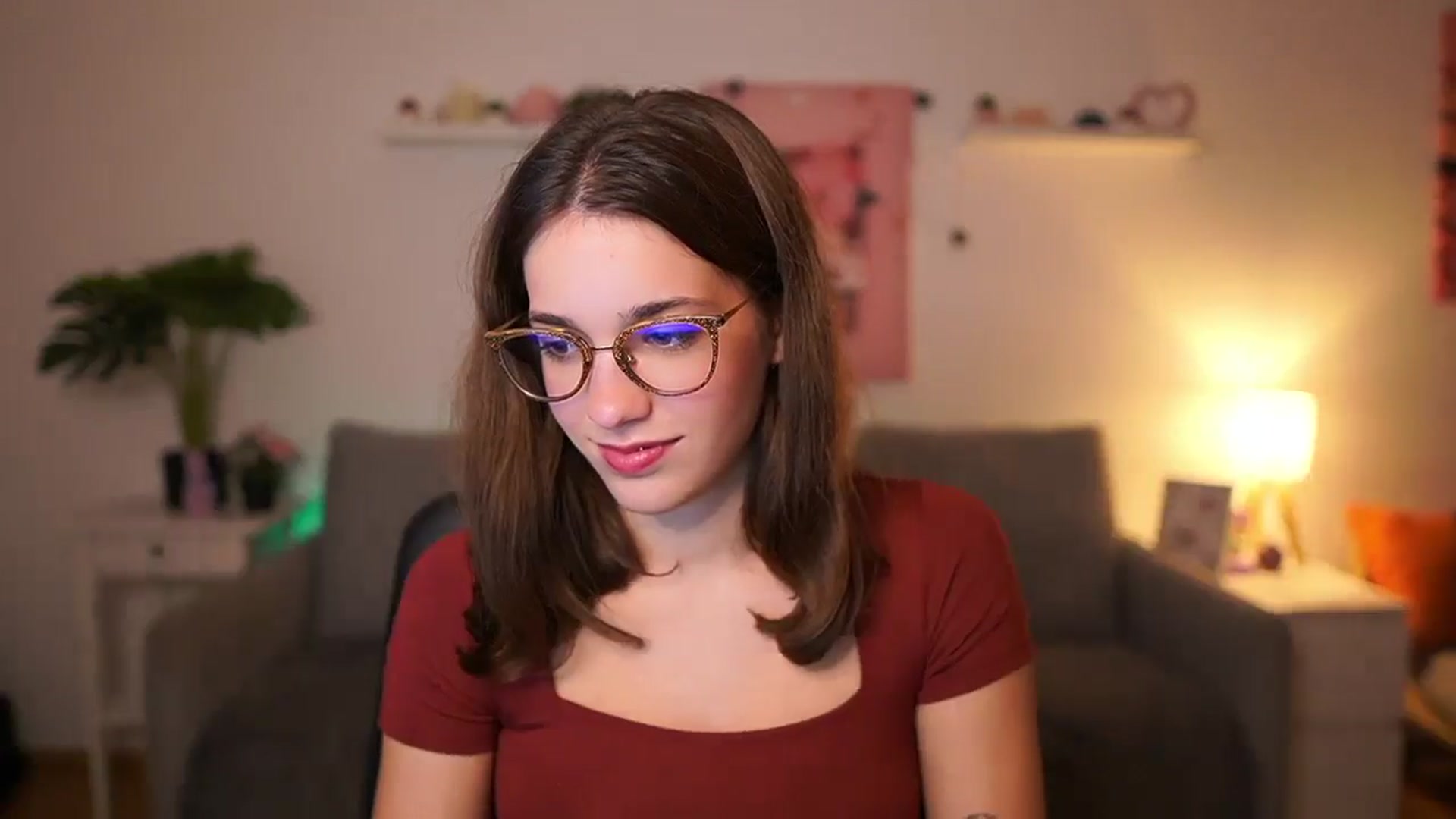 Gallery image thumbnail from Kissiecat's myfreecams stream on, 10/25/2025, 19:07 image 18 of 20