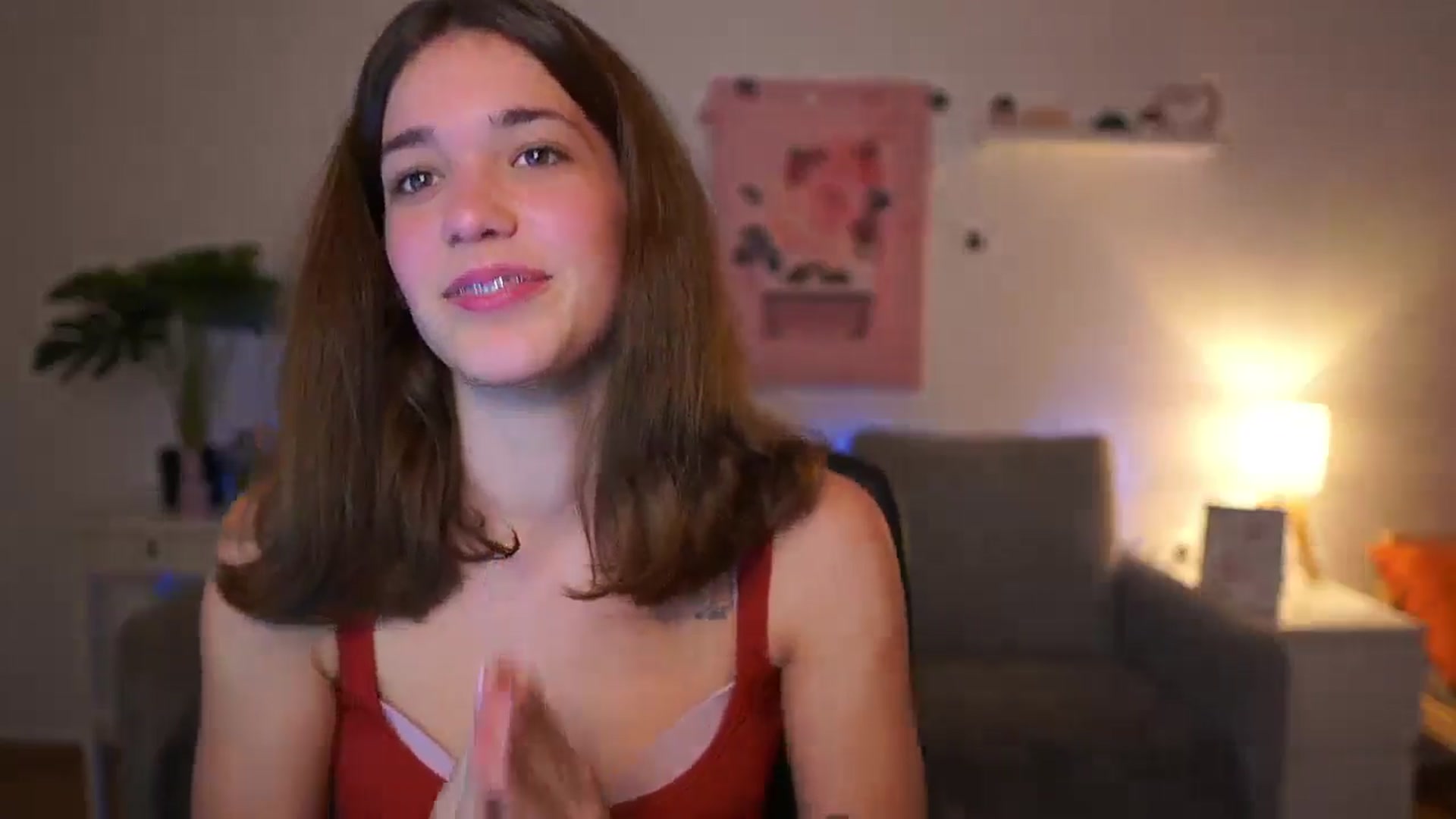 Gallery image thumbnail from Kissiecat's myfreecams stream on, 10/27/2025, 19:45 image 19 of 20