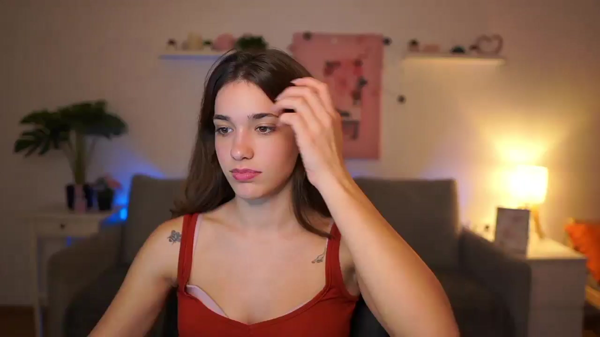 Gallery image thumbnail from Kissiecat's myfreecams stream on, 10/27/2025, 21:04 image 8 of 20