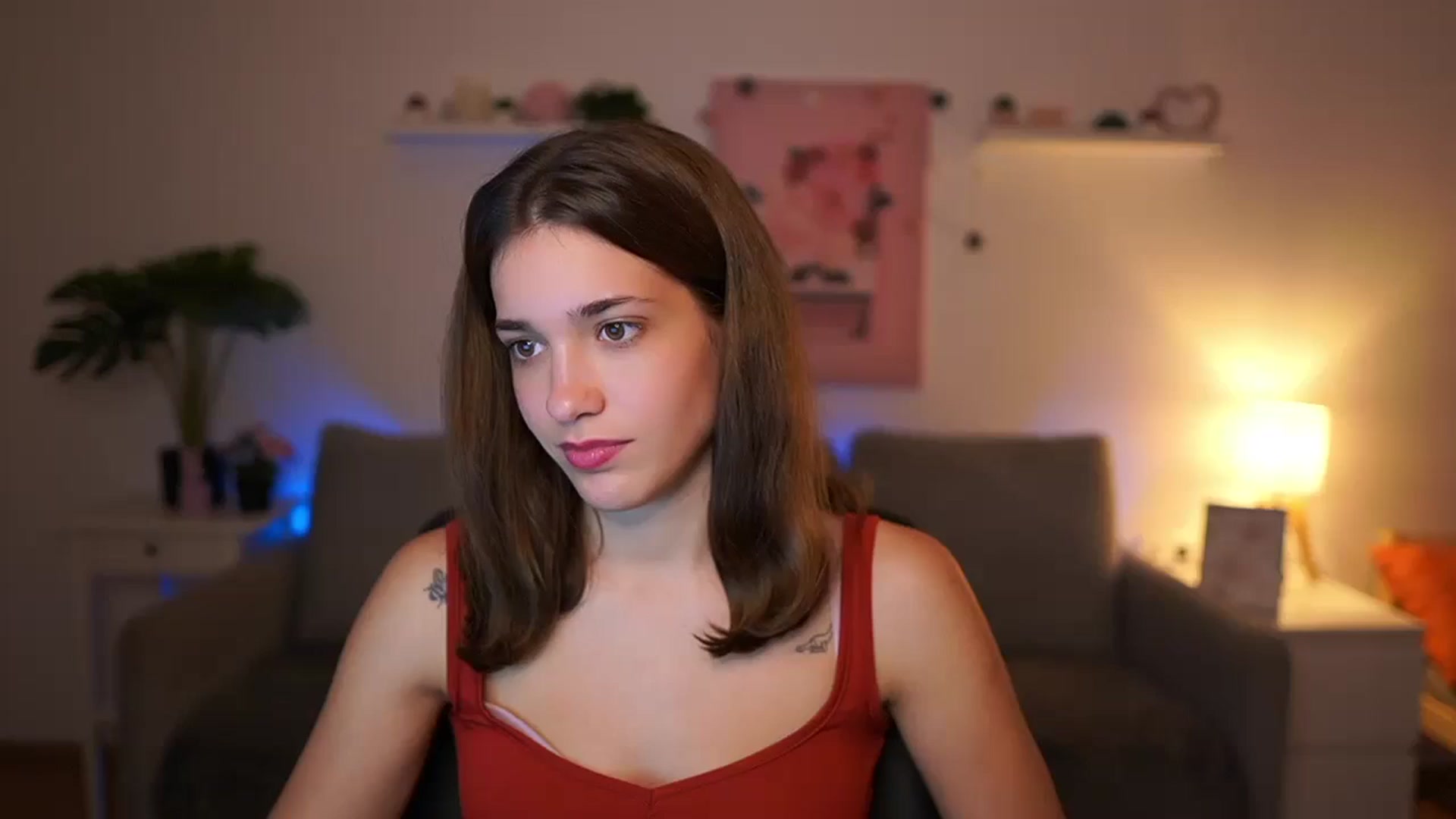 Gallery image thumbnail from Kissiecat's myfreecams stream on, 10/27/2025, 23:20 image 8 of 20