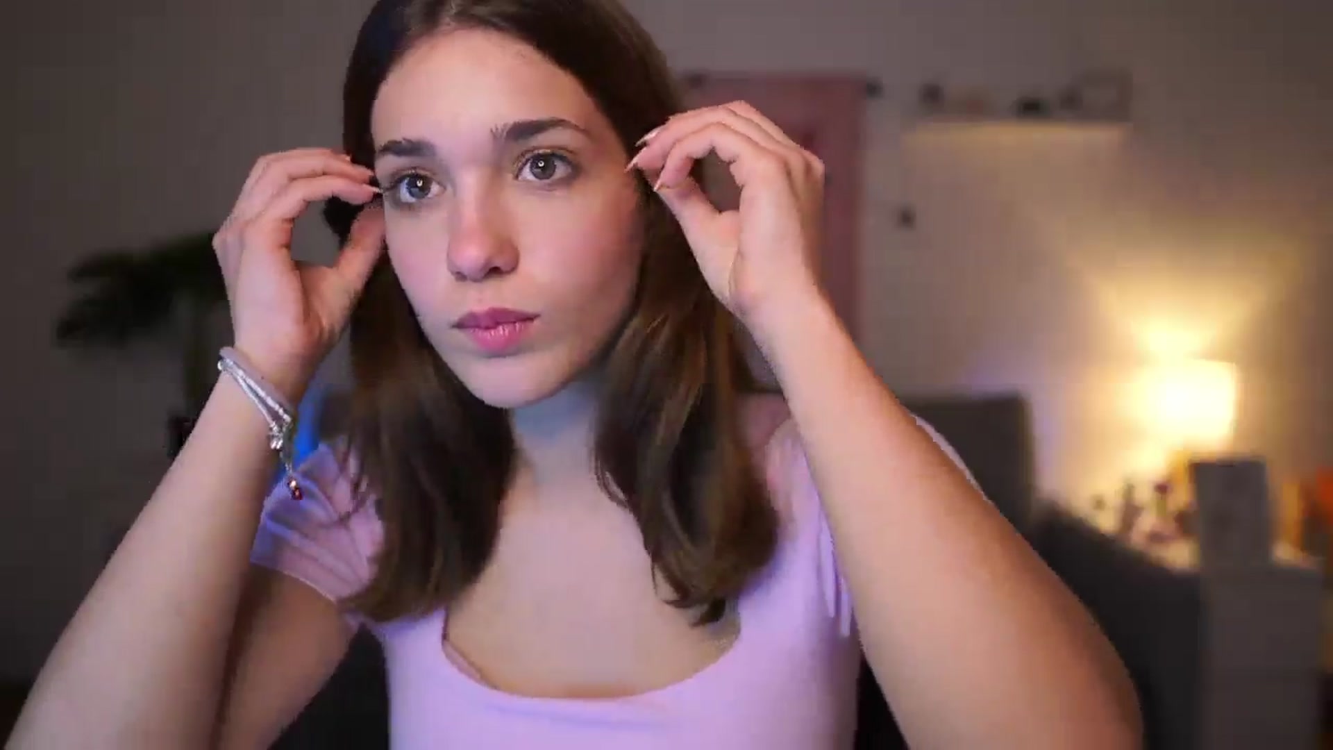 Gallery image thumbnail from Kissiecat's myfreecams stream on, 10/30/2025, 15:22 image 6 of 20