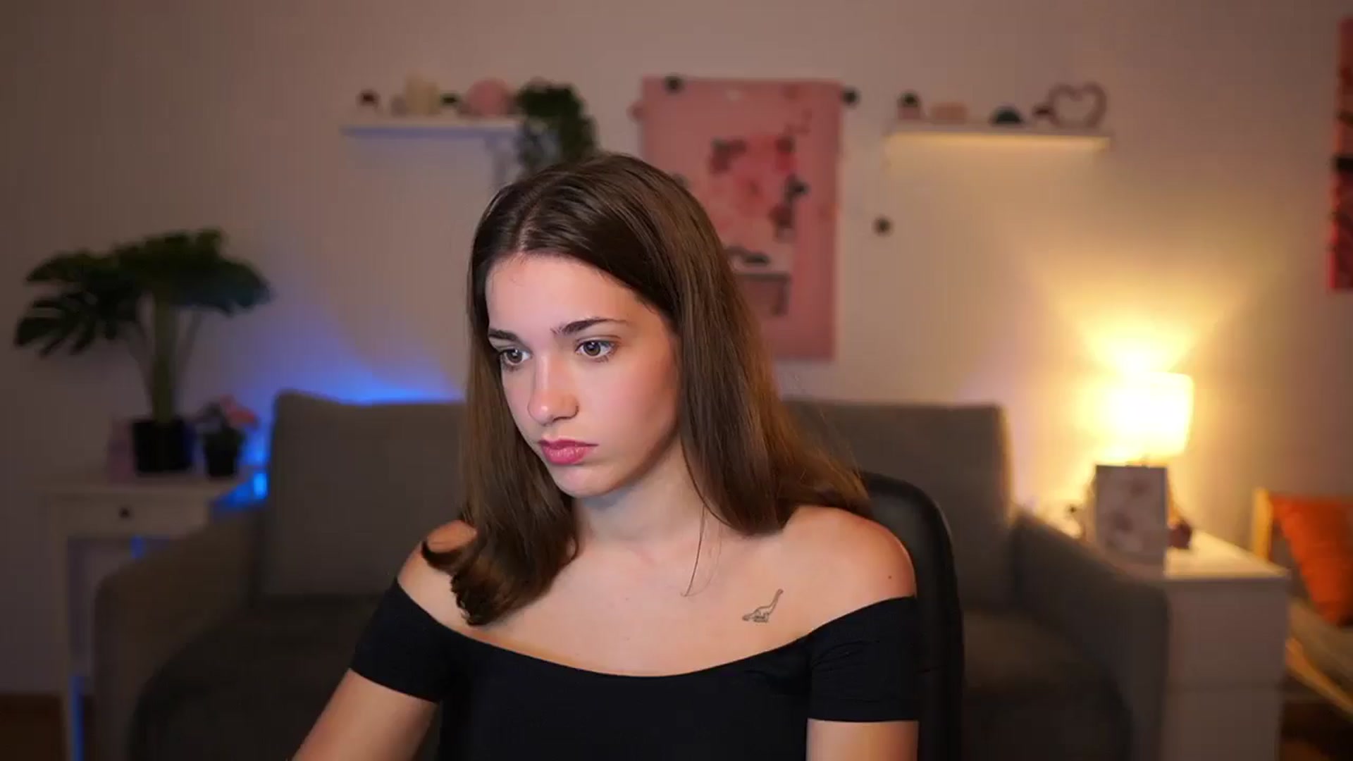 Gallery image thumbnail from Kissiecat's myfreecams stream on, 11/03/2025, 15:43 image 5 of 20
