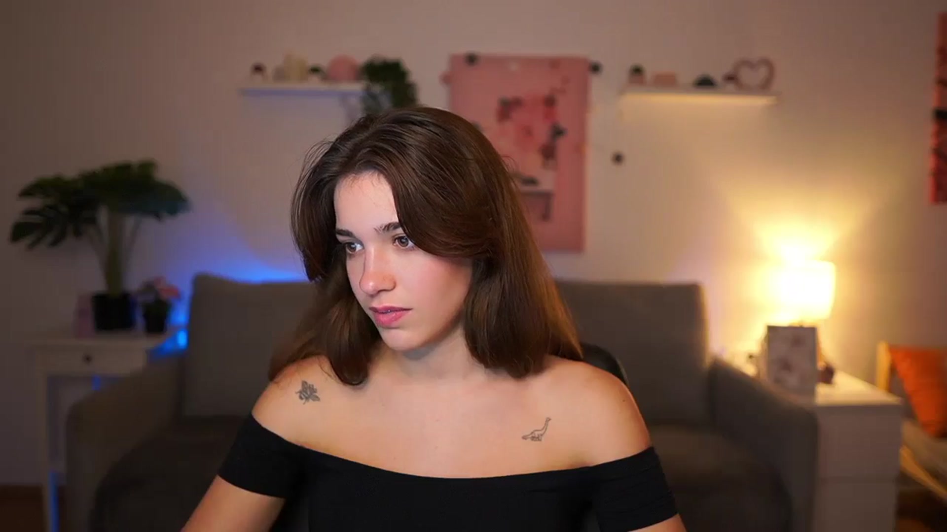 Gallery image thumbnail from Kissiecat's myfreecams stream on, 11/03/2025, 16:11 image 17 of 20