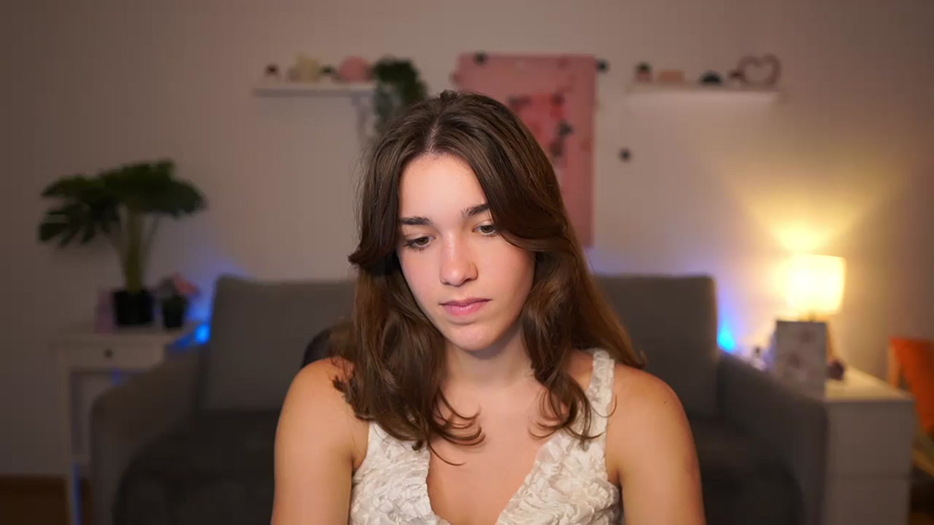 Gallery image thumbnail from Kissiecat's myfreecams stream on, 11/12/2025, 18:41 image 19 of 20