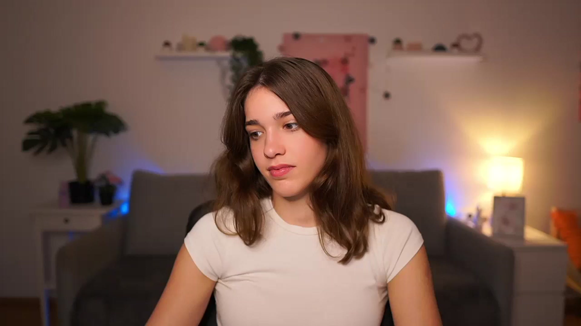 Gallery image thumbnail from Kissiecat's myfreecams stream on, 11/15/2025, 22:56 image 8 of 20