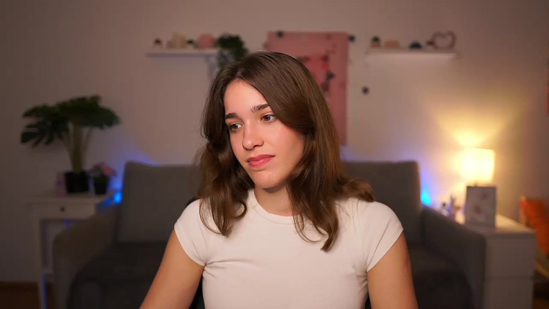 Gallery image thumbnail from Kissiecat's myfreecams stream on, 11/15/2025, 22:56 image 6 of 20