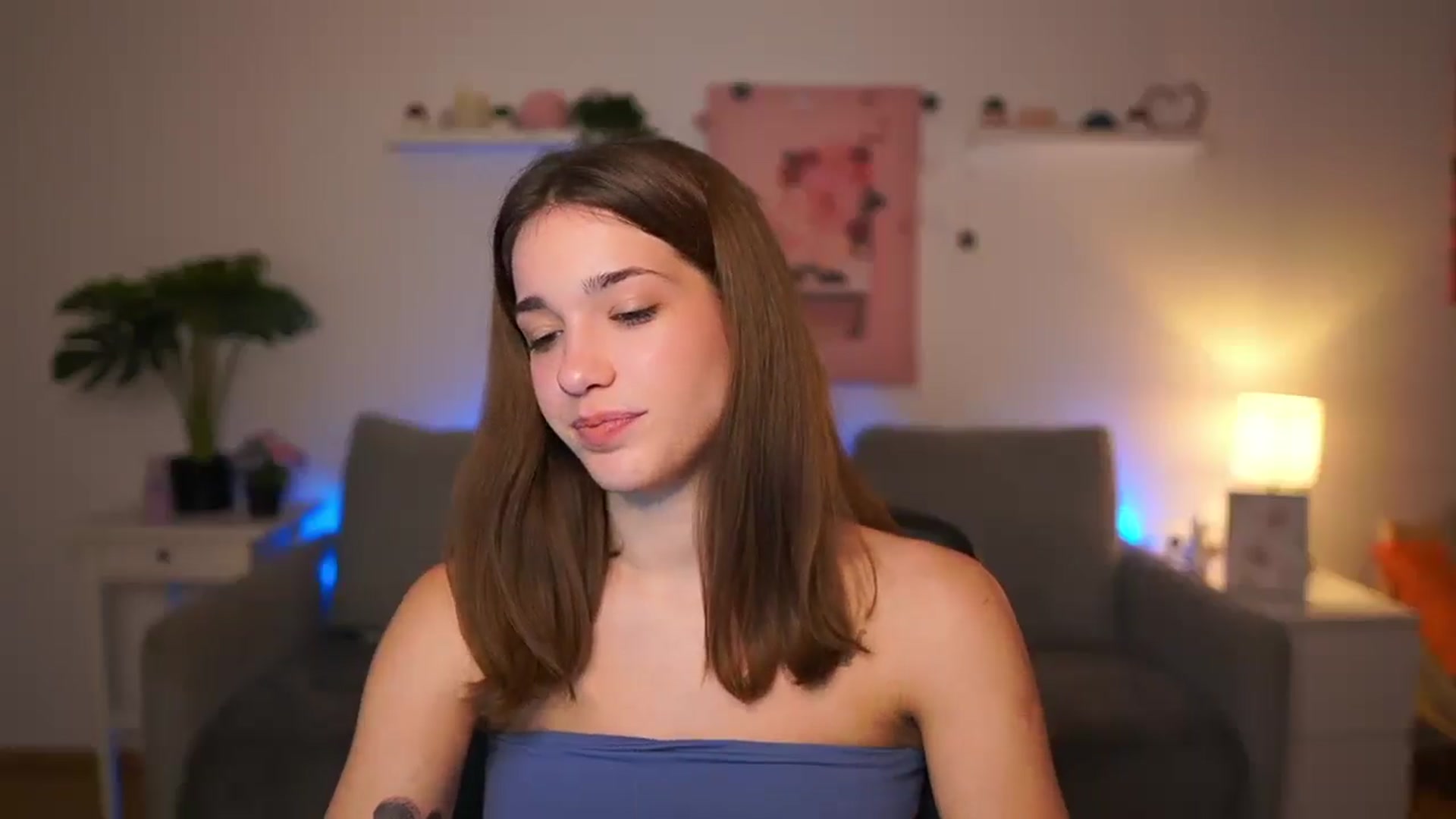 Gallery image thumbnail from Kissiecat's myfreecams stream on, 11/20/2025, 16:26 image 9 of 20