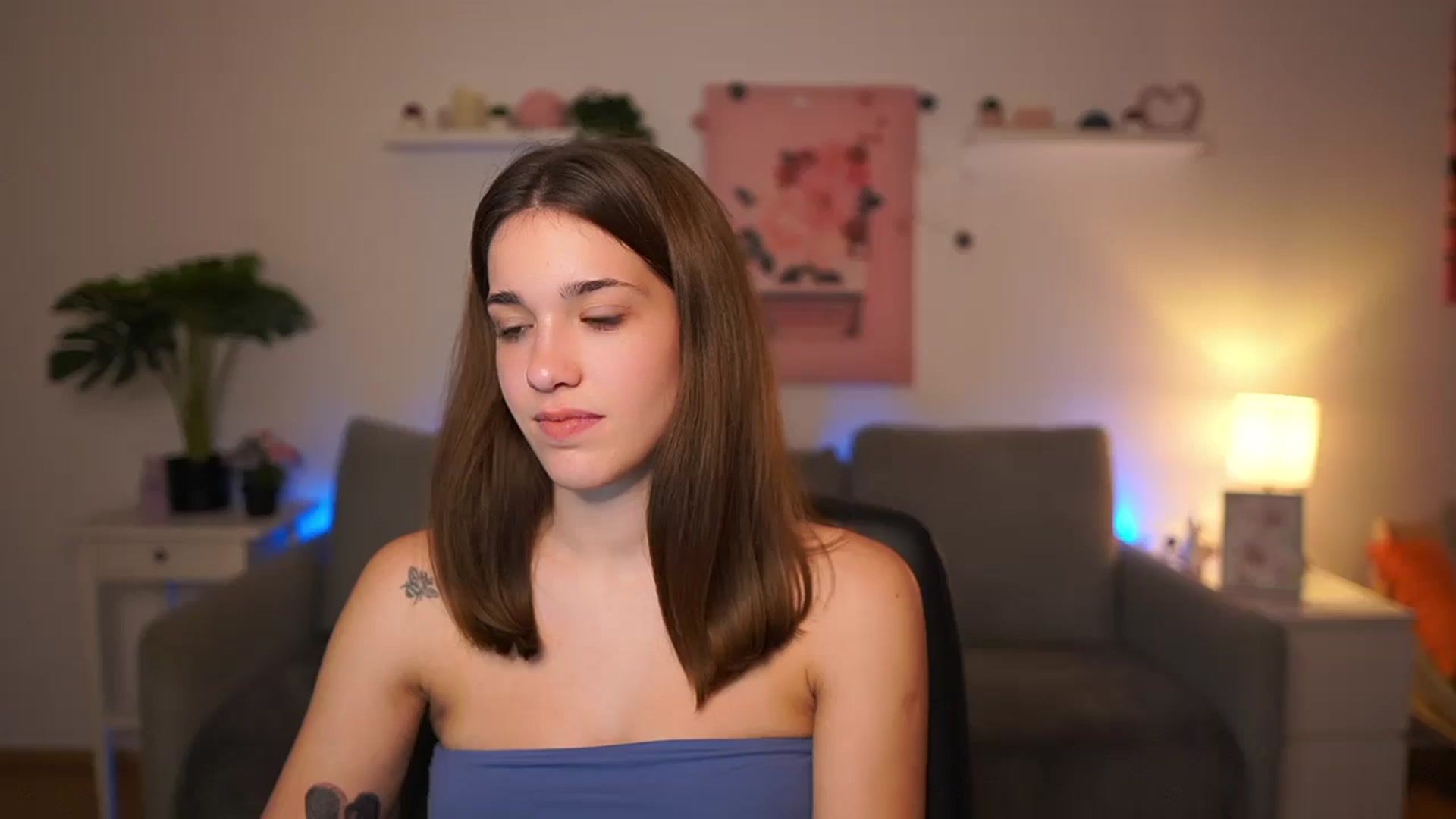 Gallery image thumbnail from Kissiecat's myfreecams stream on, 11/20/2025, 18:21 image 20 of 20