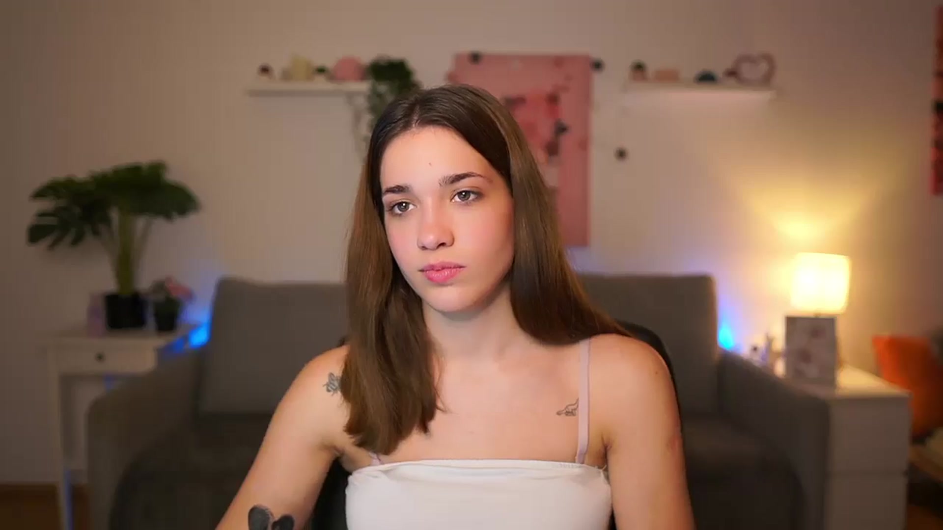Gallery image thumbnail from Kissiecat's myfreecams stream on, 11/22/2025, 23:00 image 10 of 20