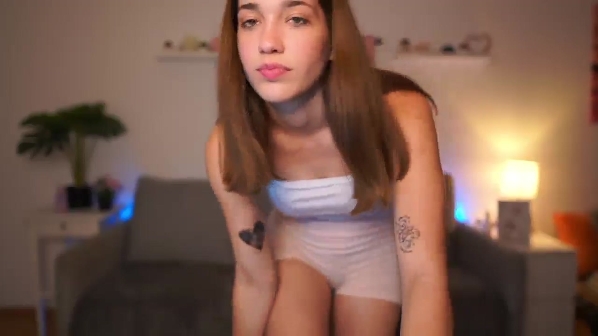 Gallery image thumbnail from Kissiecat's myfreecams stream on, 11/22/2025, 23:00 image 11 of 20