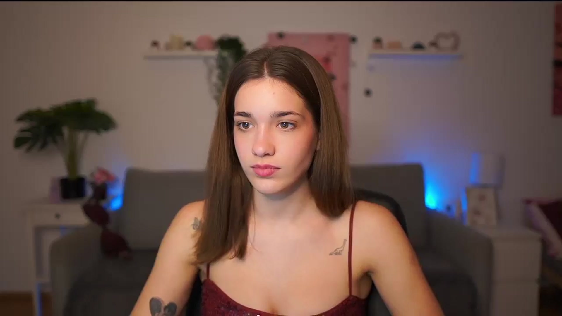 Gallery image thumbnail from Kissiecat's myfreecams stream on, 11/26/2025, 22:18 image 17 of 20