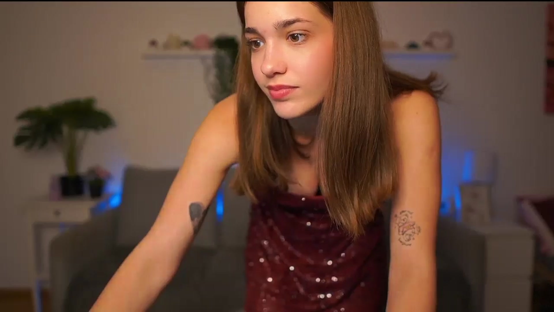 Gallery image thumbnail from Kissiecat's myfreecams stream on, 11/26/2025, 22:18 image 6 of 20