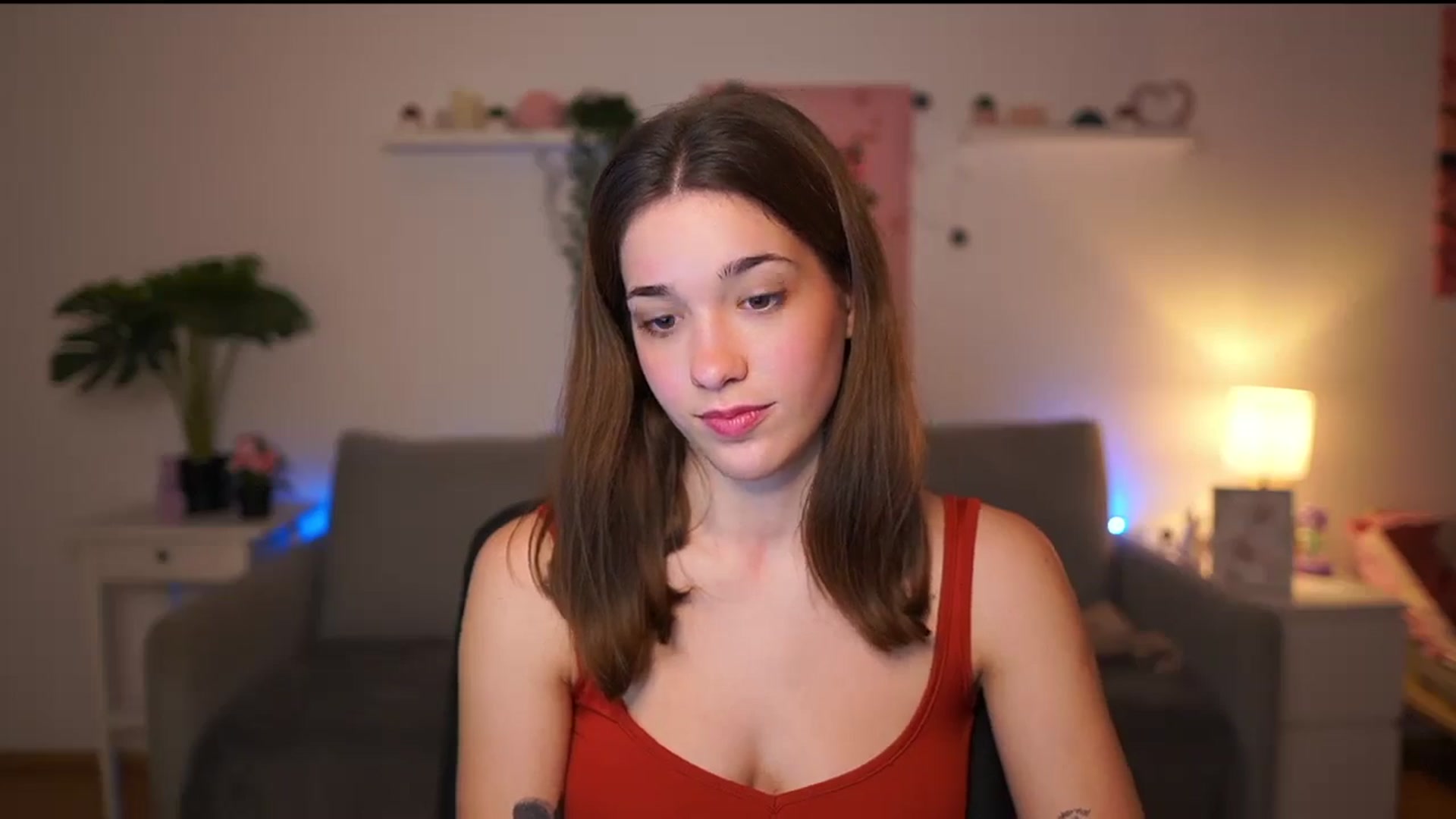 Gallery image thumbnail from Kissiecat's myfreecams stream on, 12/03/2025, 17:40 image 11 of 20
