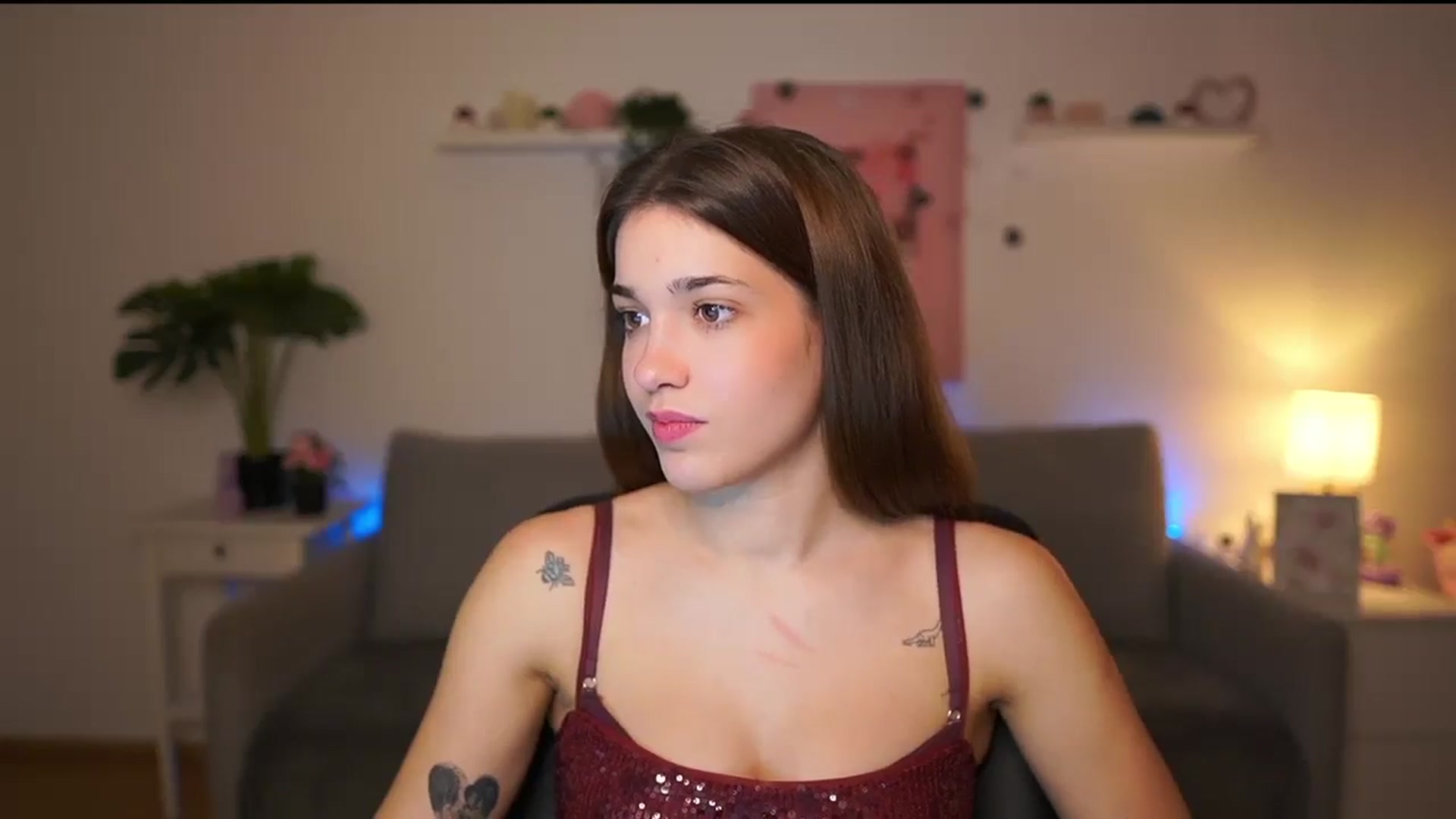 Gallery image thumbnail from Kissiecat's myfreecams stream on, 12/05/2025, 15:06 image 11 of 20