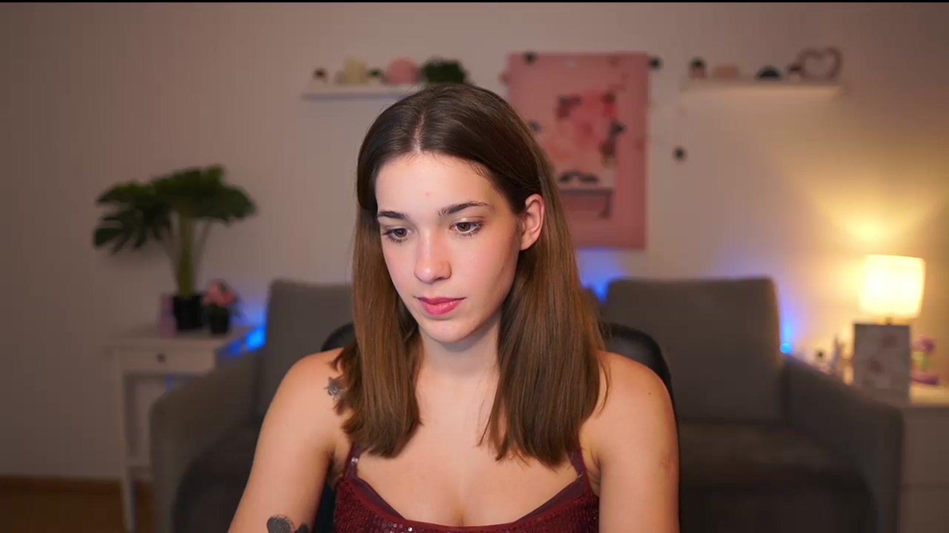 Gallery image thumbnail from Kissiecat's myfreecams stream on, 12/05/2025, 21:22 image 9 of 20