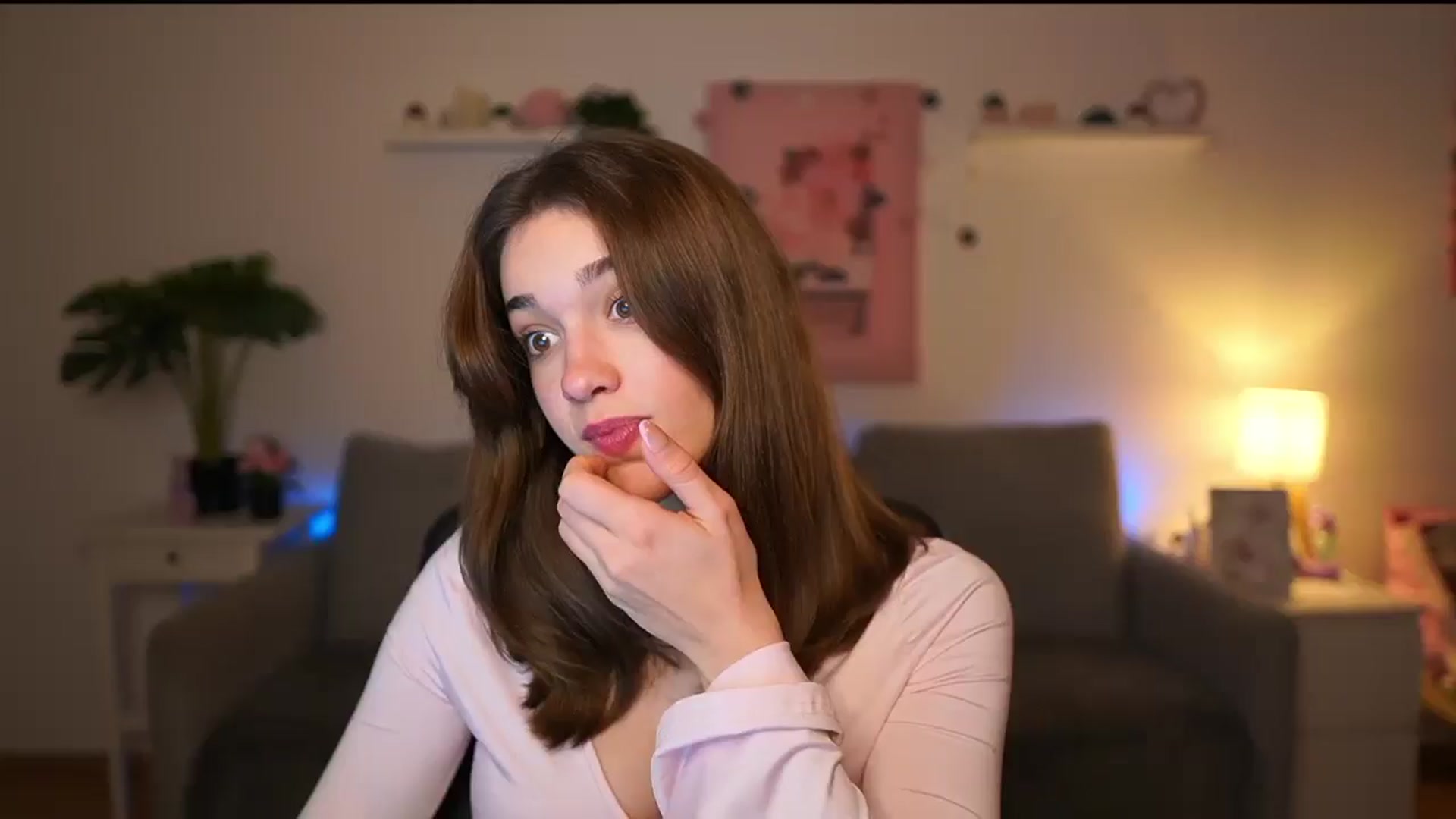 Gallery image thumbnail from Kissiecat's myfreecams stream on, 12/15/2025, 14:55 image 9 of 20