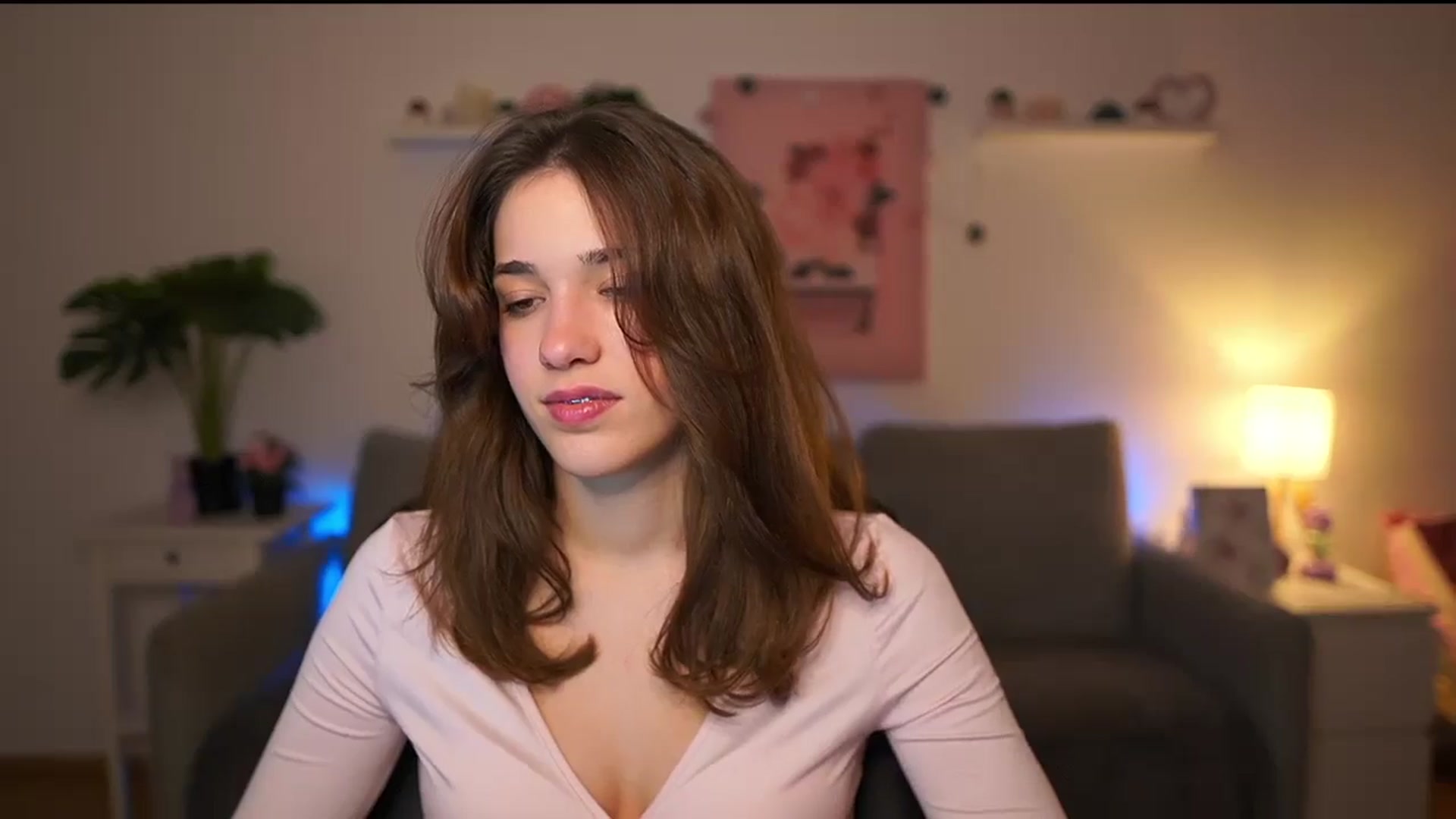 Gallery image thumbnail from Kissiecat's myfreecams stream on, 12/27/2025, 17:51 image 19 of 20