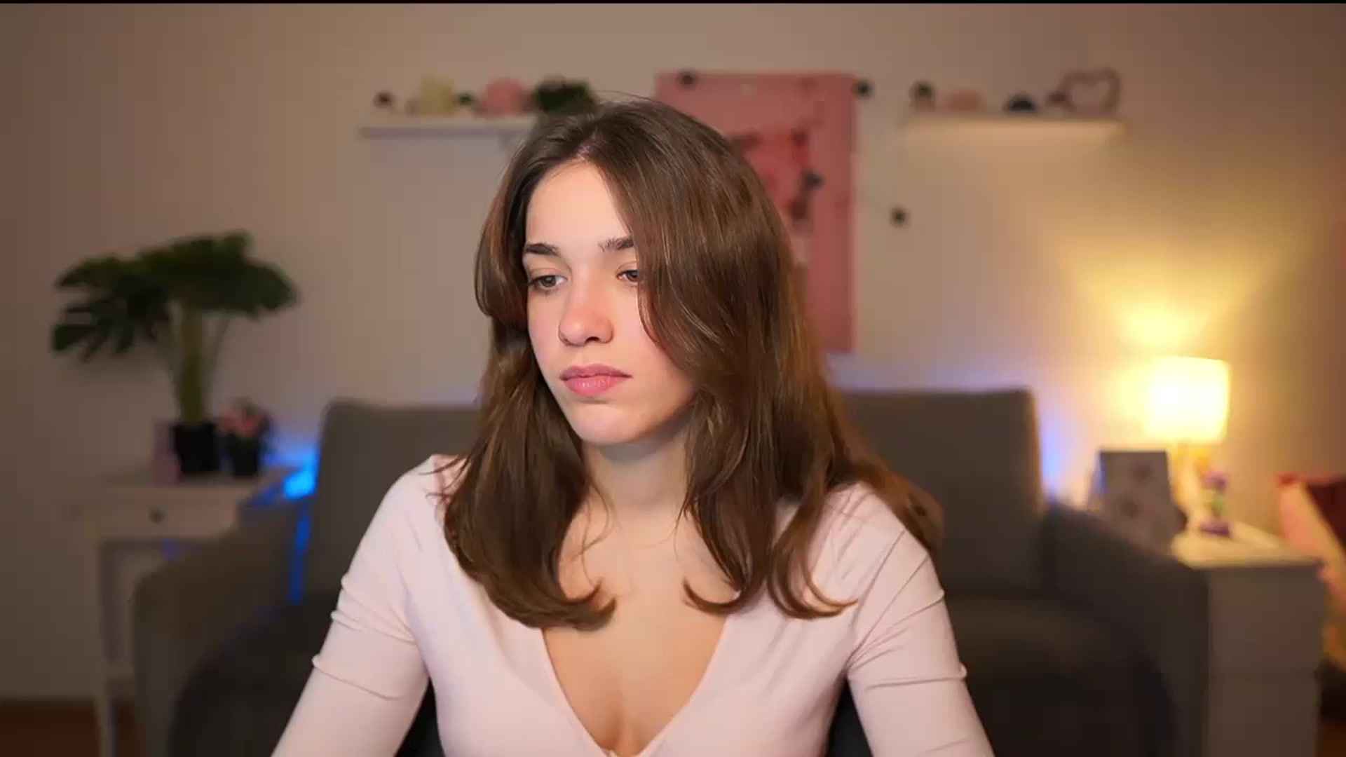Gallery image thumbnail from Kissiecat's myfreecams stream on, 12/27/2025, 19:44 image 1 of 20