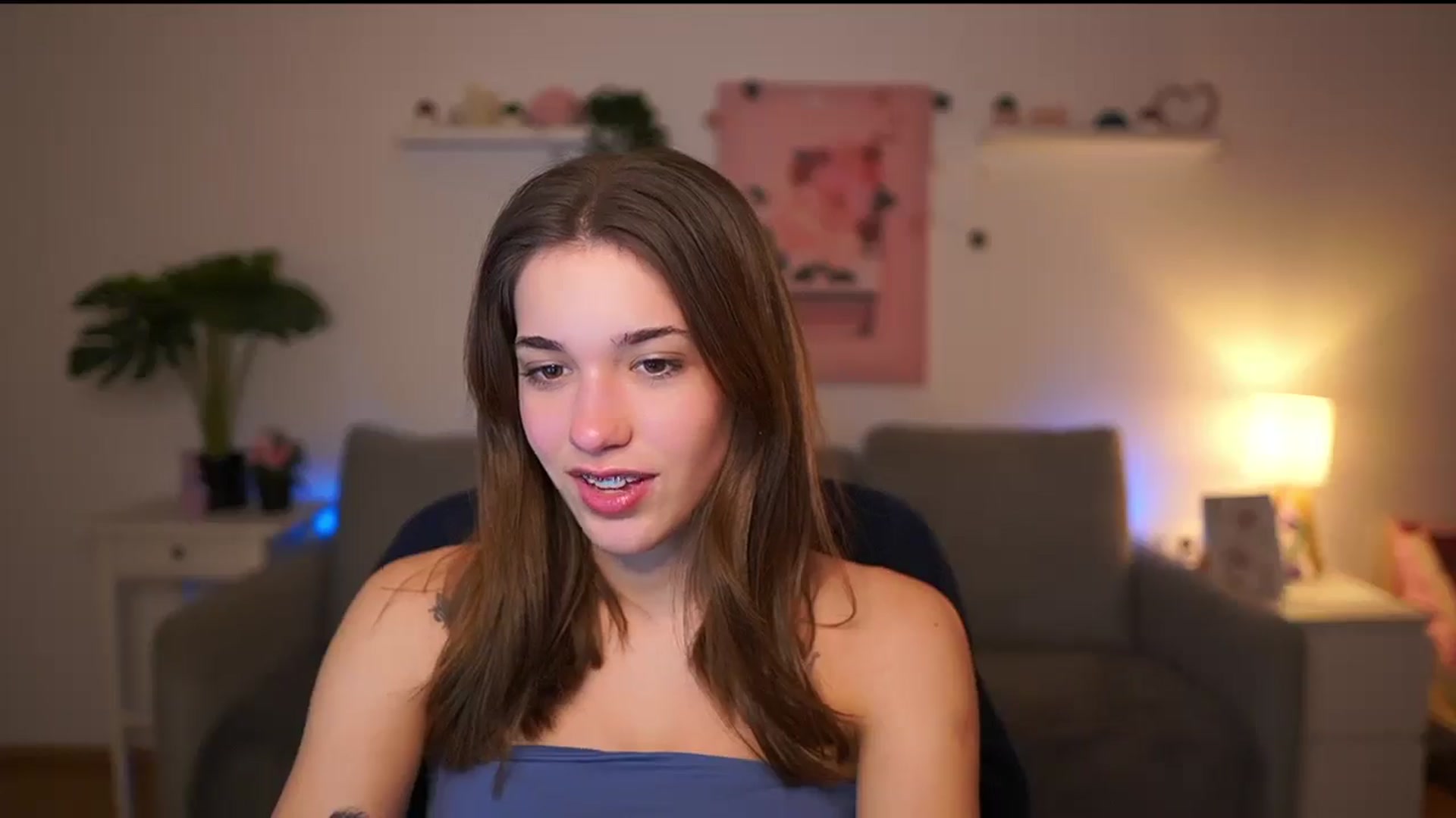 Gallery image thumbnail from Kissiecat's myfreecams stream on, 01/09/2026, 19:25 image 4 of 20