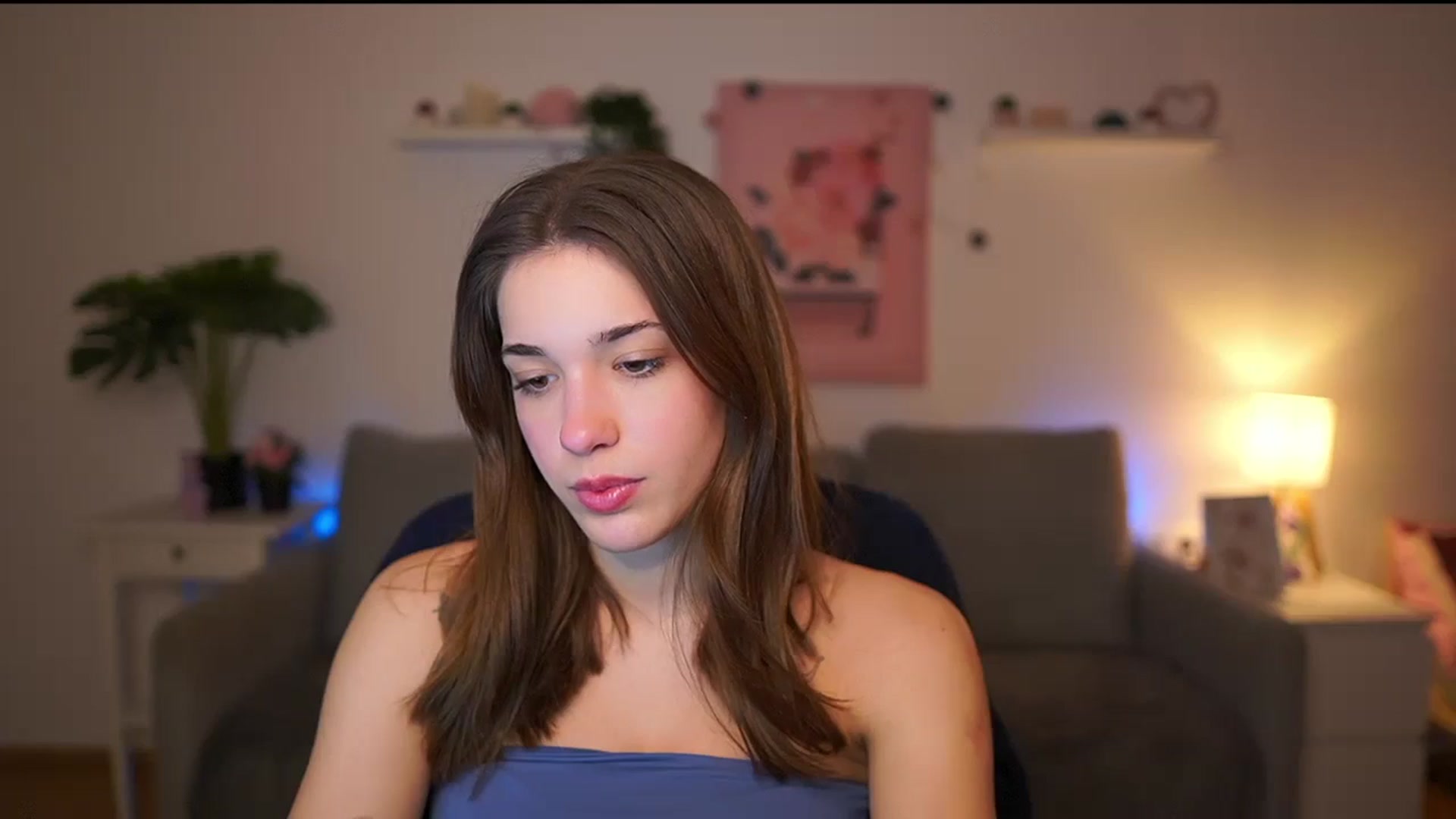 Gallery image thumbnail from Kissiecat's myfreecams stream on, 01/09/2026, 19:25 image 3 of 20