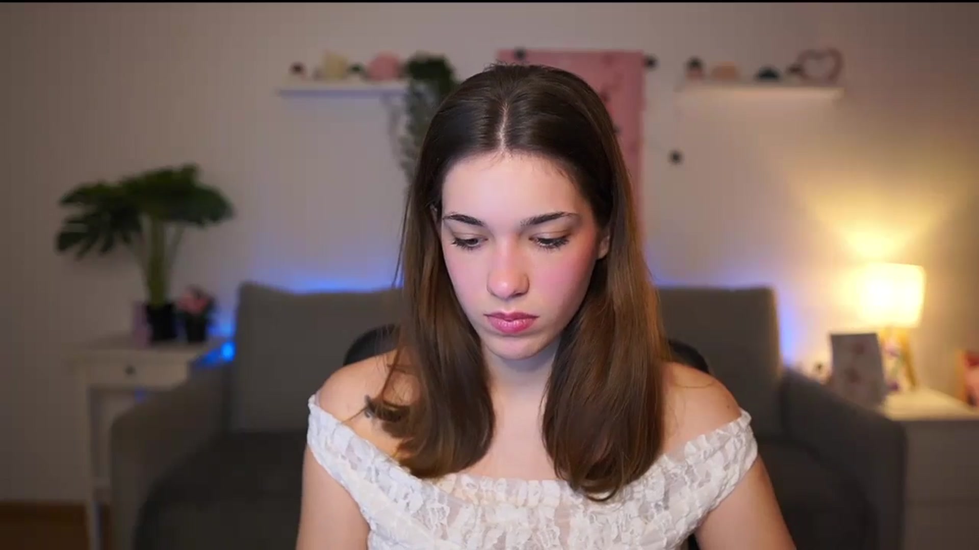Gallery image thumbnail from Kissiecat's myfreecams stream on, 01/15/2026, 15:59 image 6 of 20