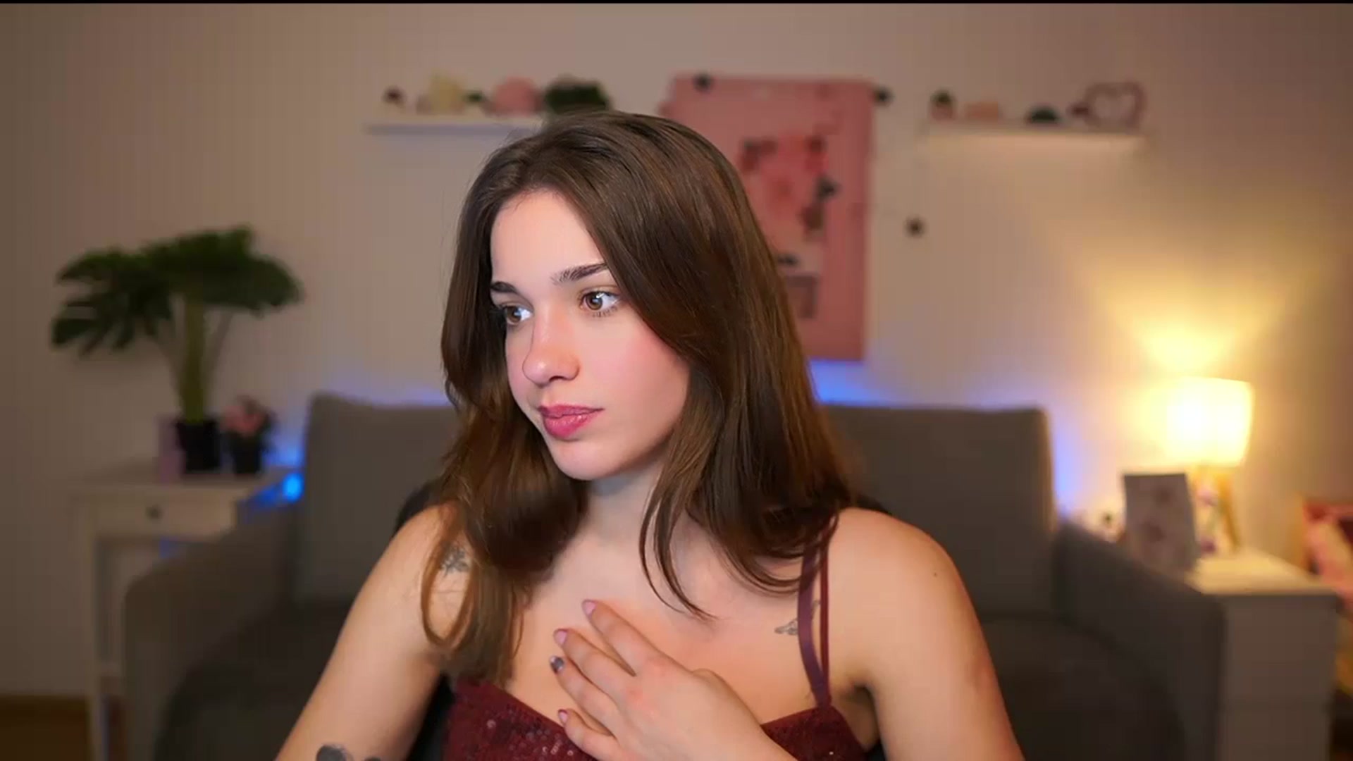 Gallery image thumbnail from Kissiecat's myfreecams stream on, 01/16/2026, 20:01 image 14 of 20