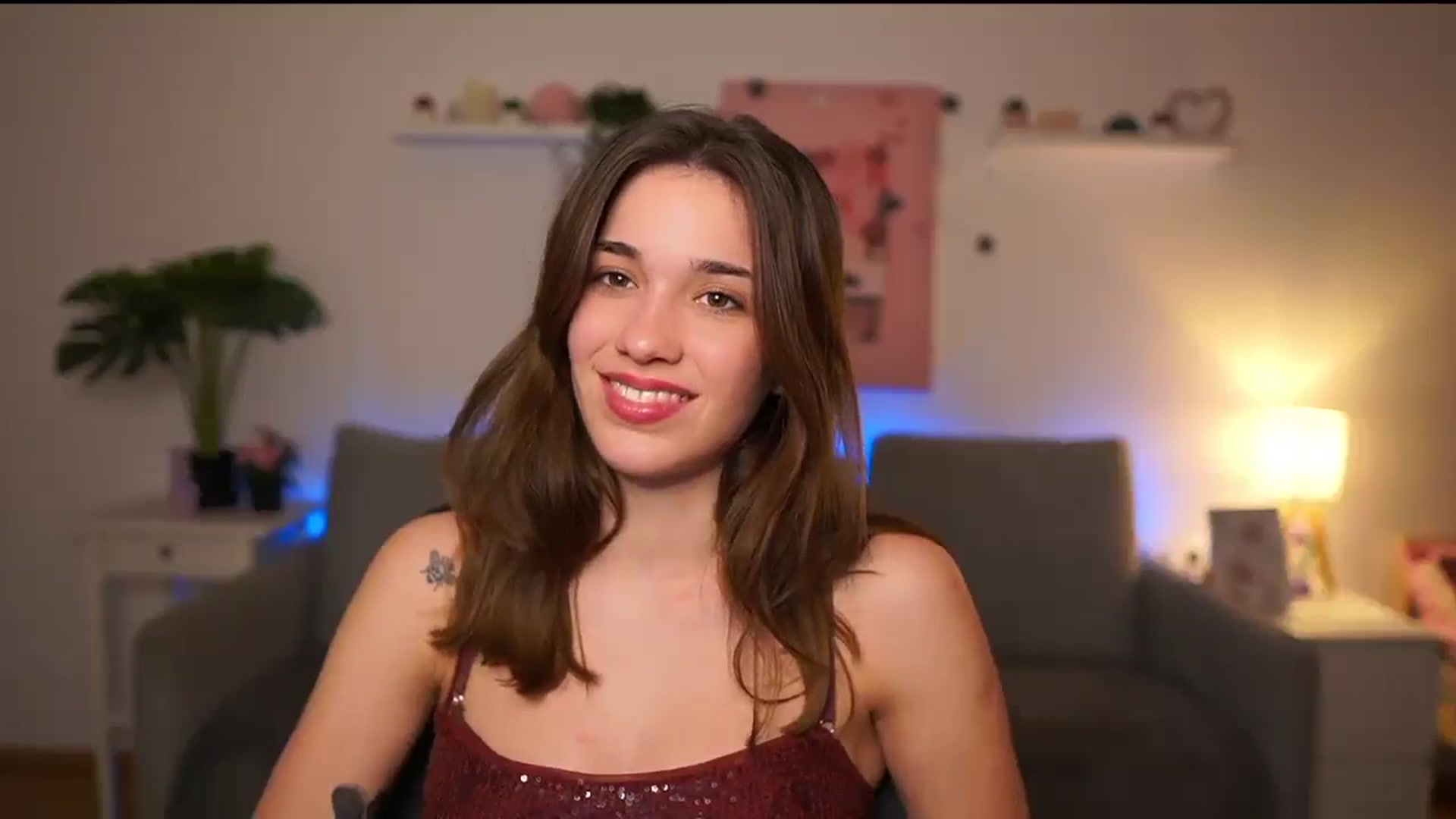 Gallery image thumbnail from Kissiecat's myfreecams stream on, 01/17/2026, 24:00 image 10 of 20