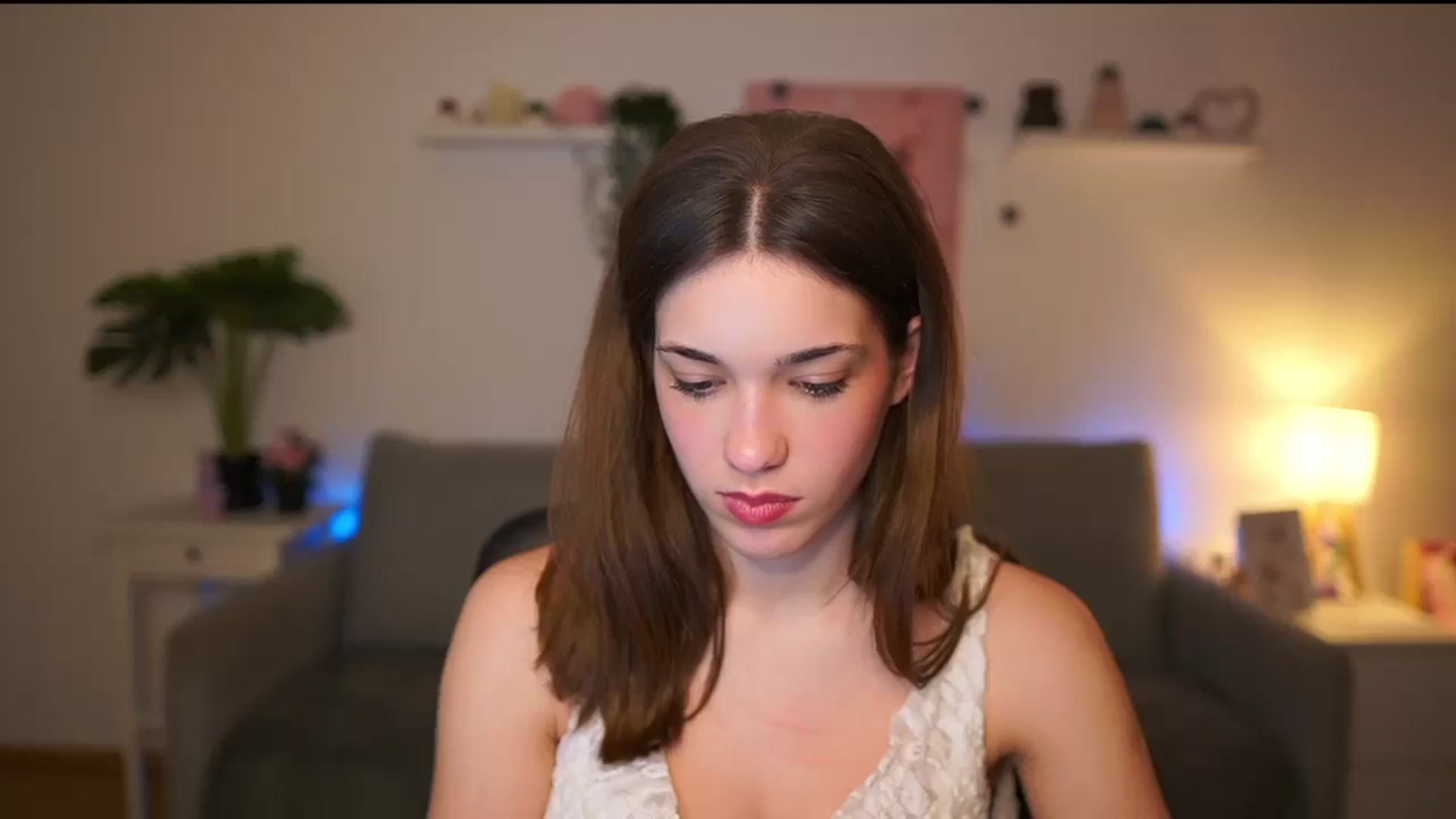 Gallery image thumbnail from Kissiecat's myfreecams stream on, 01/22/2026, 14:58 image 14 of 20