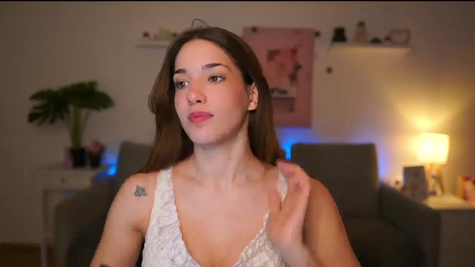 Gallery image thumbnail from Kissiecat's myfreecams stream on, 01/22/2026, 14:58 image 5 of 20