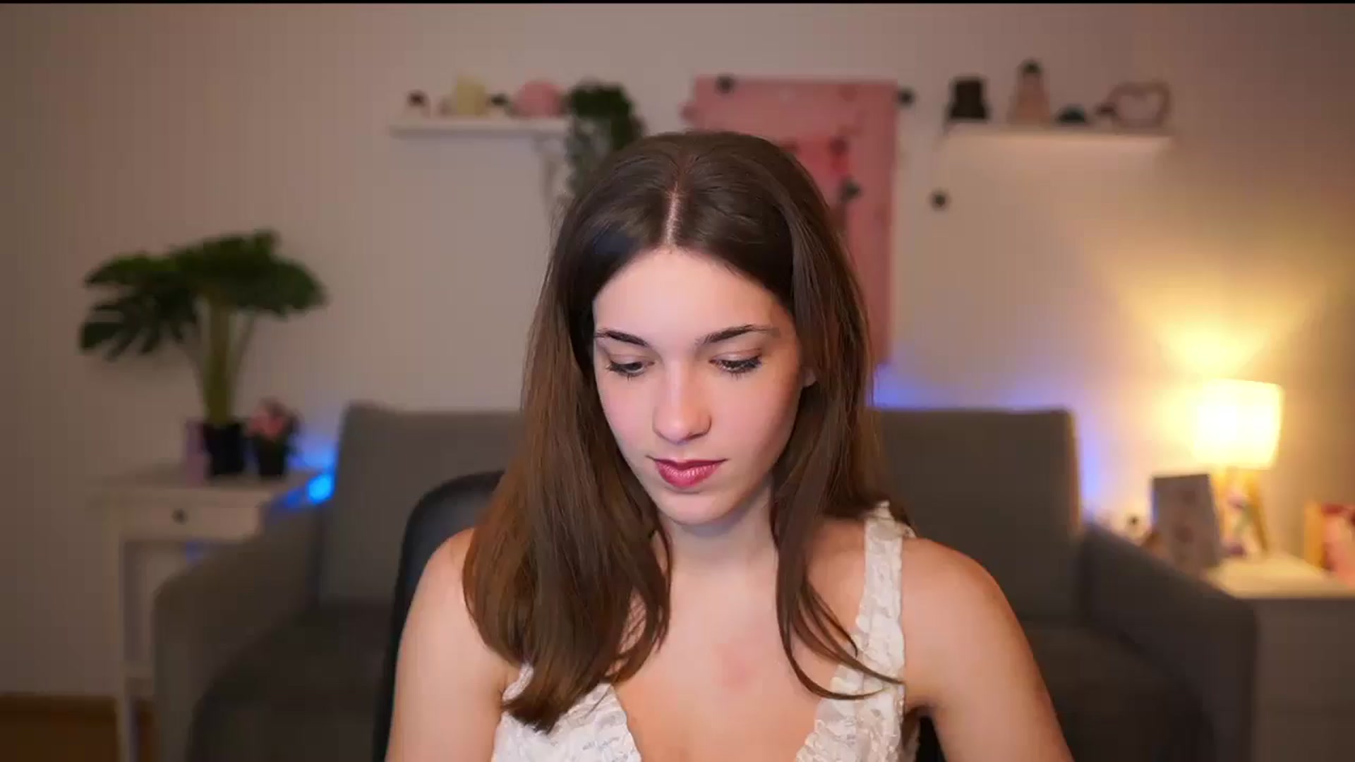 Gallery image thumbnail from Kissiecat's myfreecams stream on, 01/22/2026, 18:33 image 8 of 20