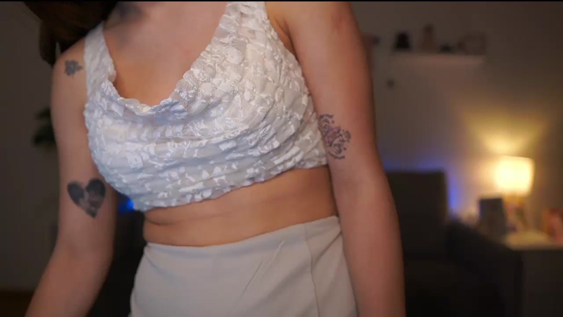 Gallery image thumbnail from Kissiecat's myfreecams stream on, 01/22/2026, 18:33 image 12 of 20