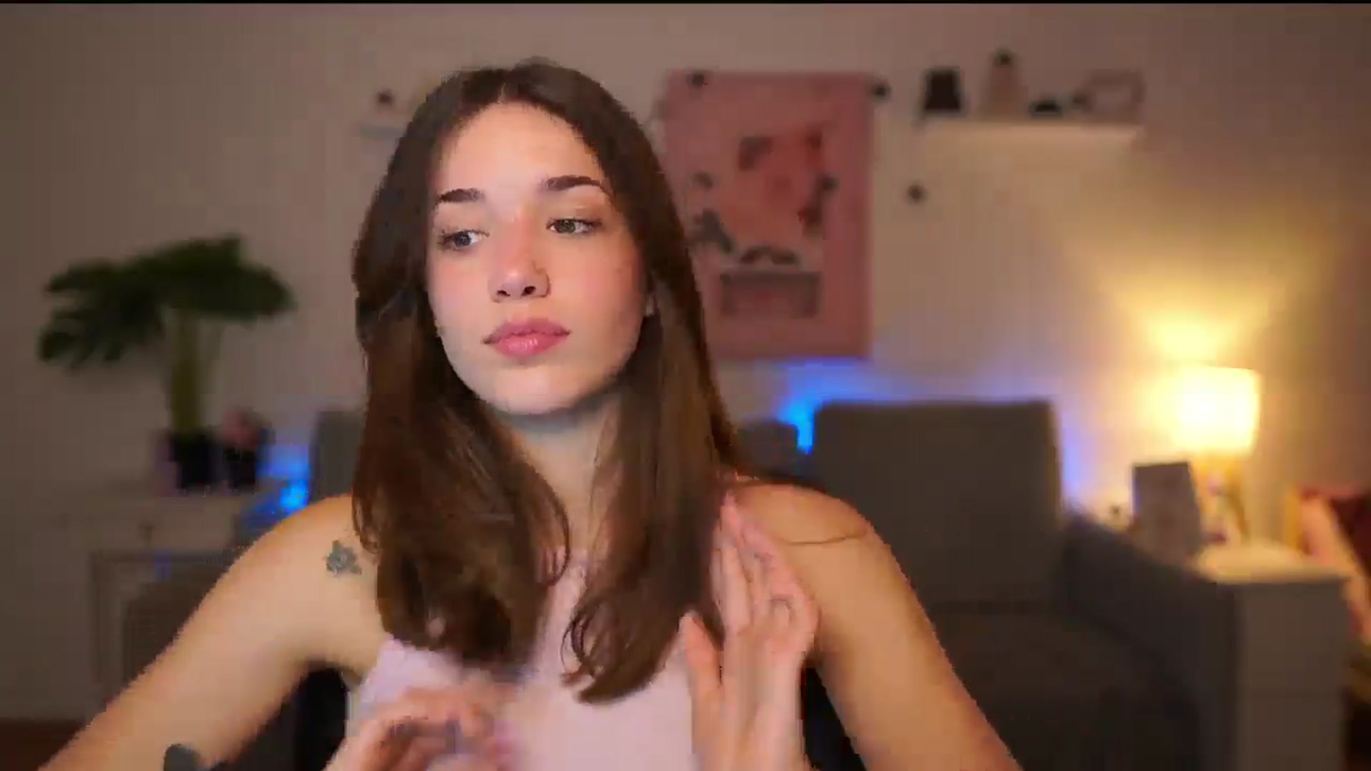 Gallery image thumbnail from Kissiecat's myfreecams stream on, 01/23/2026, 15:14 image 13 of 20