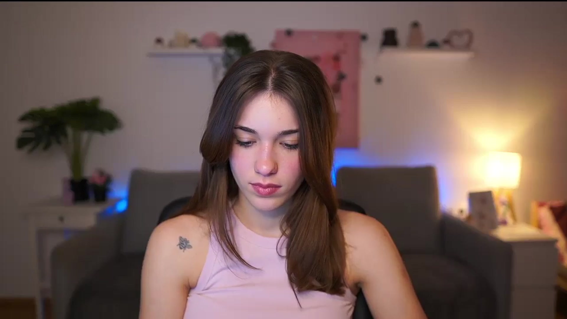 Gallery image thumbnail from Kissiecat's myfreecams stream on, 01/23/2026, 15:14 image 18 of 20