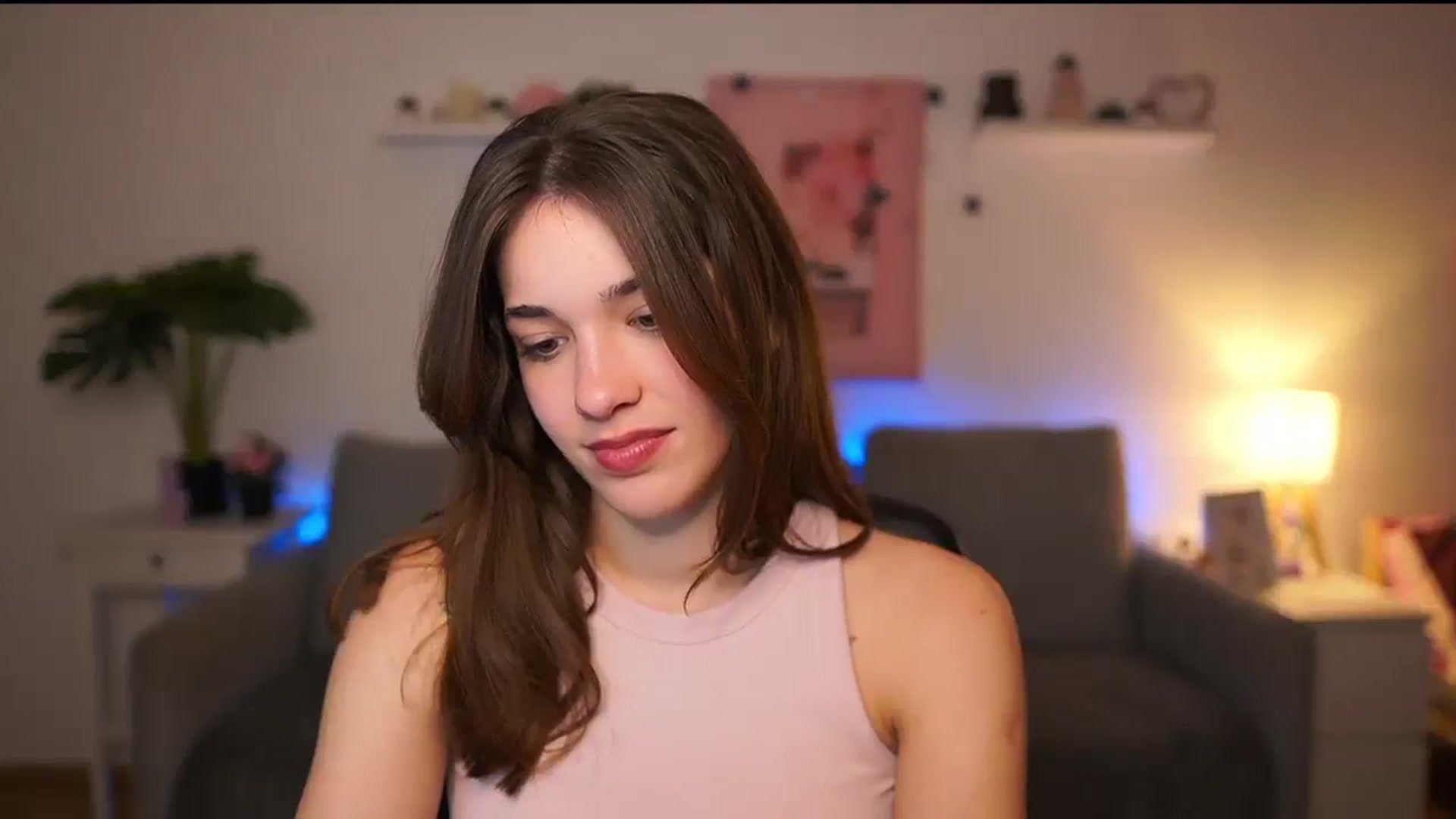 Gallery image thumbnail from Kissiecat's myfreecams stream on, 01/23/2026, 17:21 image 6 of 20