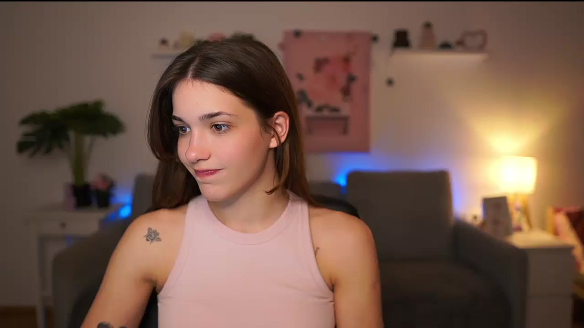 Gallery image thumbnail from Kissiecat's myfreecams stream on, 01/23/2026, 17:21 image 20 of 20