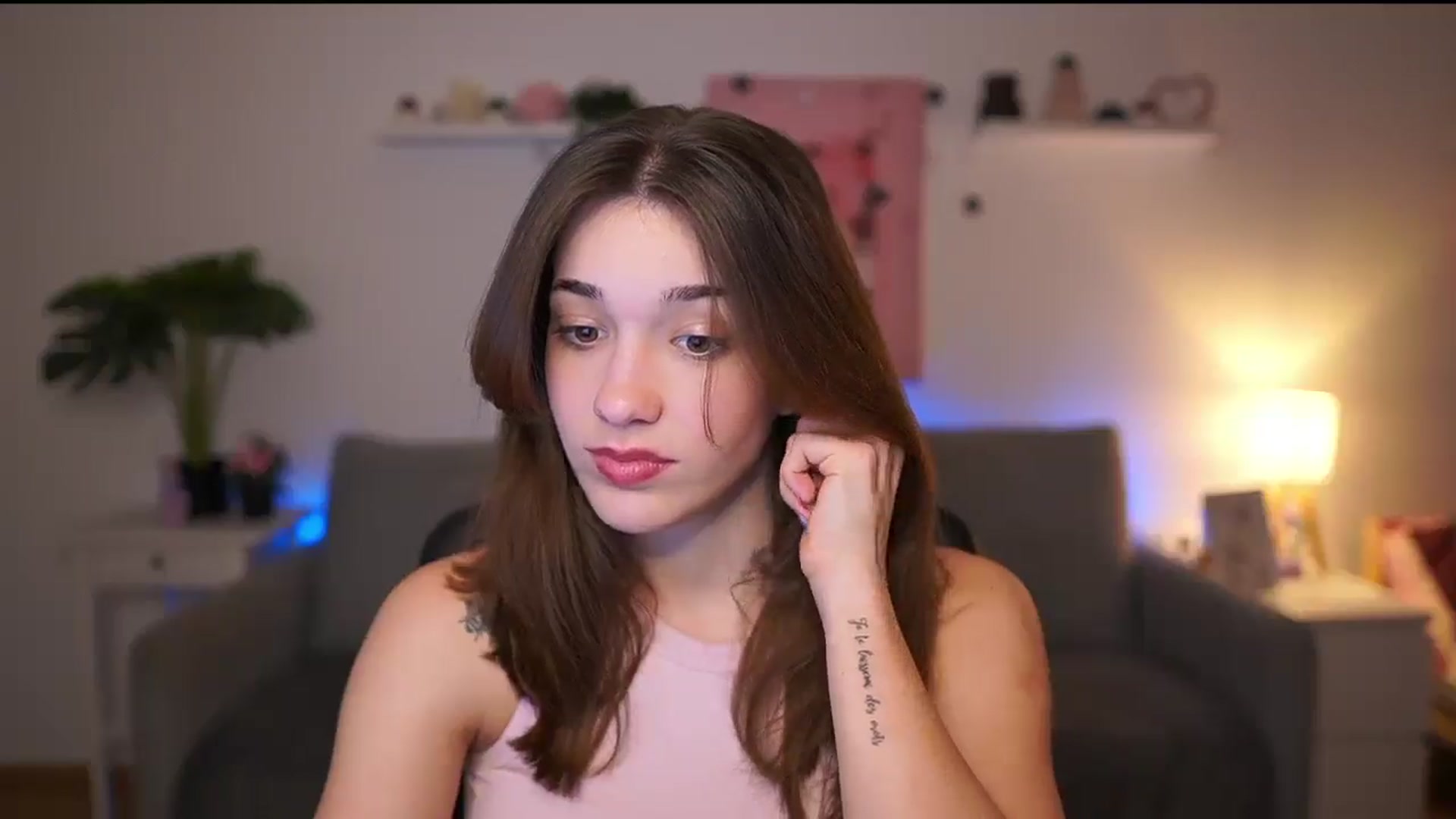 Gallery image thumbnail from Kissiecat's myfreecams stream on, 01/23/2026, 18:35 image 4 of 20