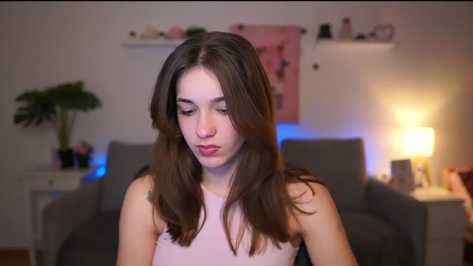 Gallery image thumbnail from Kissiecat's myfreecams stream on, 01/23/2026, 18:35 image 15 of 20