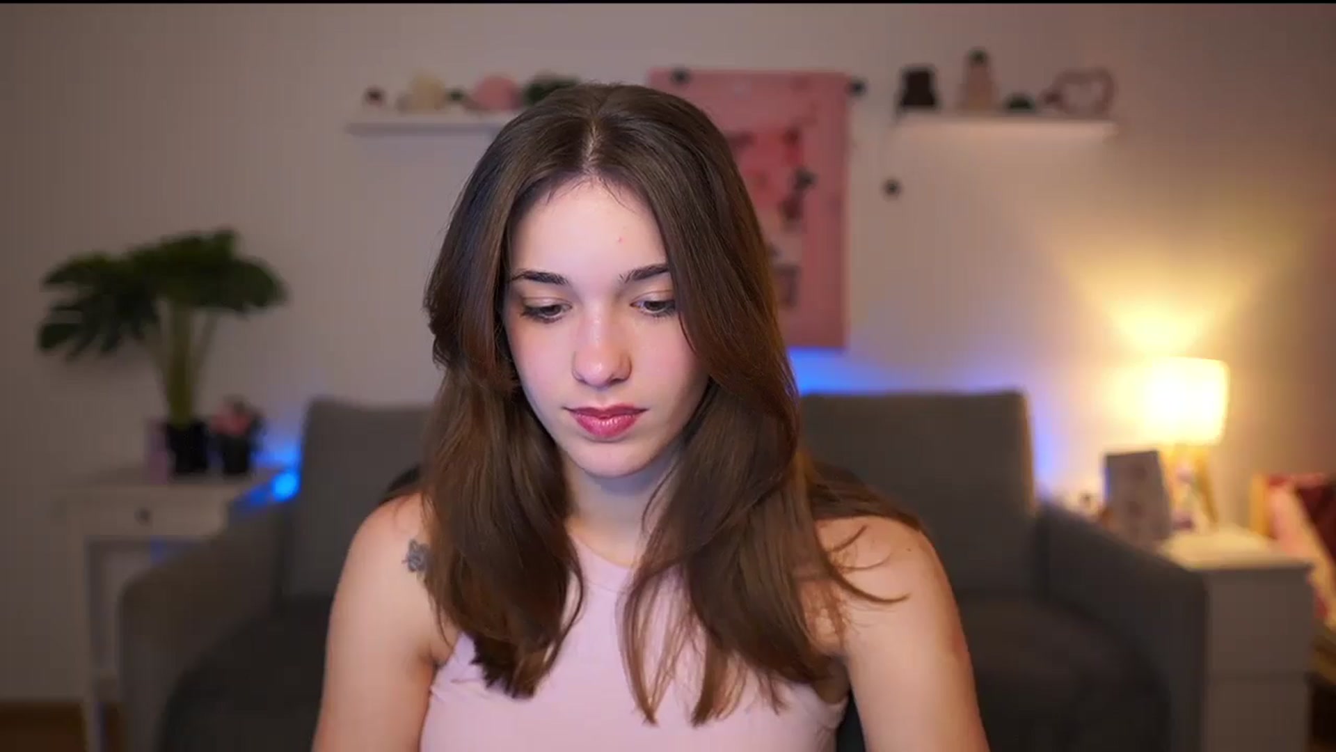 Gallery image thumbnail from Kissiecat's myfreecams stream on, 01/23/2026, 18:35 image 14 of 20