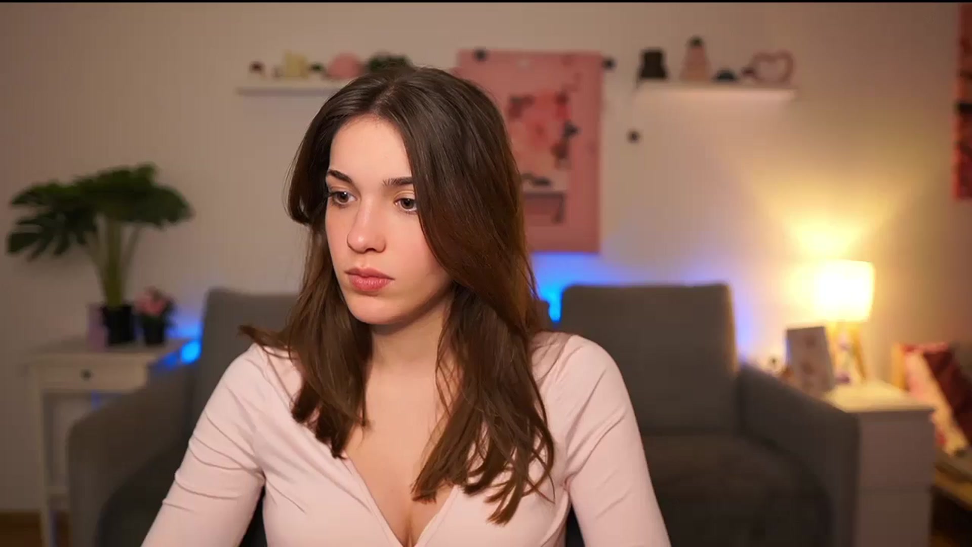 Gallery image thumbnail from Kissiecat's myfreecams stream on, 01/23/2026, 21:49 image 9 of 20