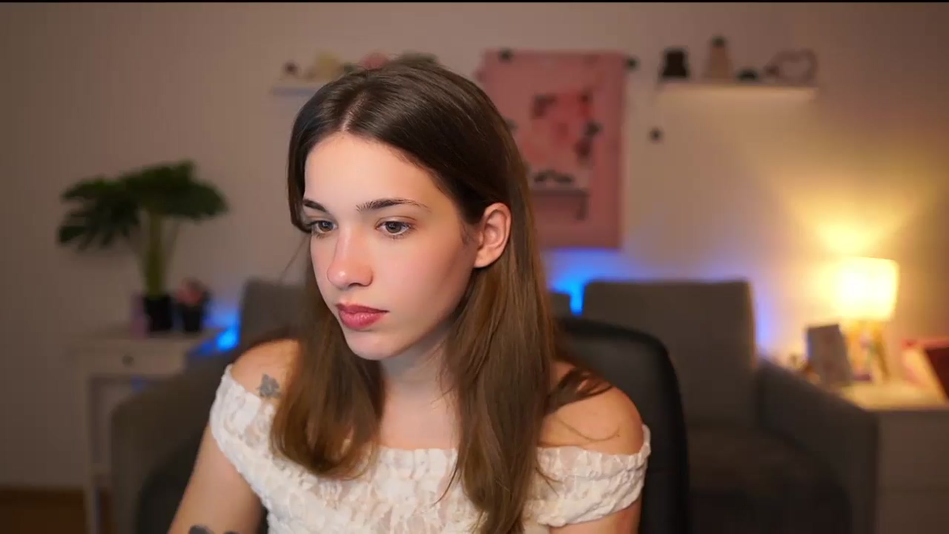 Gallery image thumbnail from Kissiecat's myfreecams stream on, 01/27/2026, 15:08 image 11 of 20