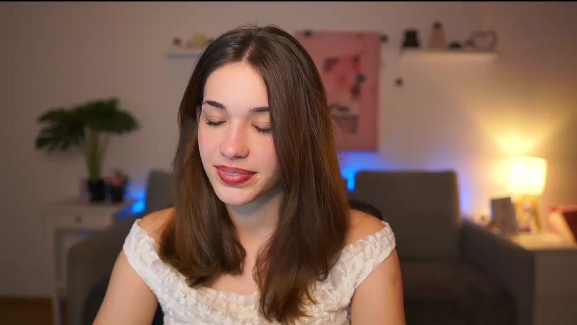 Gallery image thumbnail from Kissiecat's myfreecams stream on, 01/27/2026, 15:08 image 3 of 20