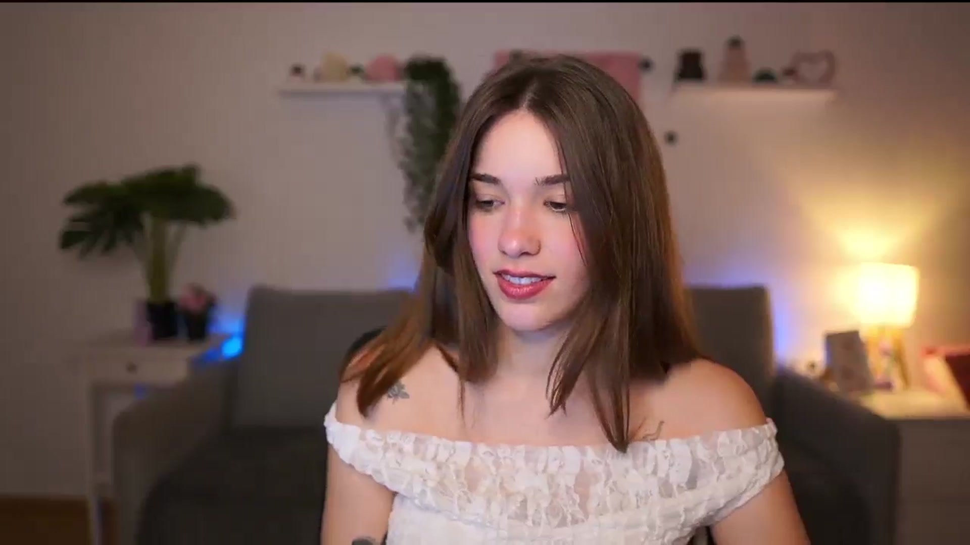 Gallery image thumbnail from Kissiecat's myfreecams stream on, 01/27/2026, 15:55 image 4 of 20