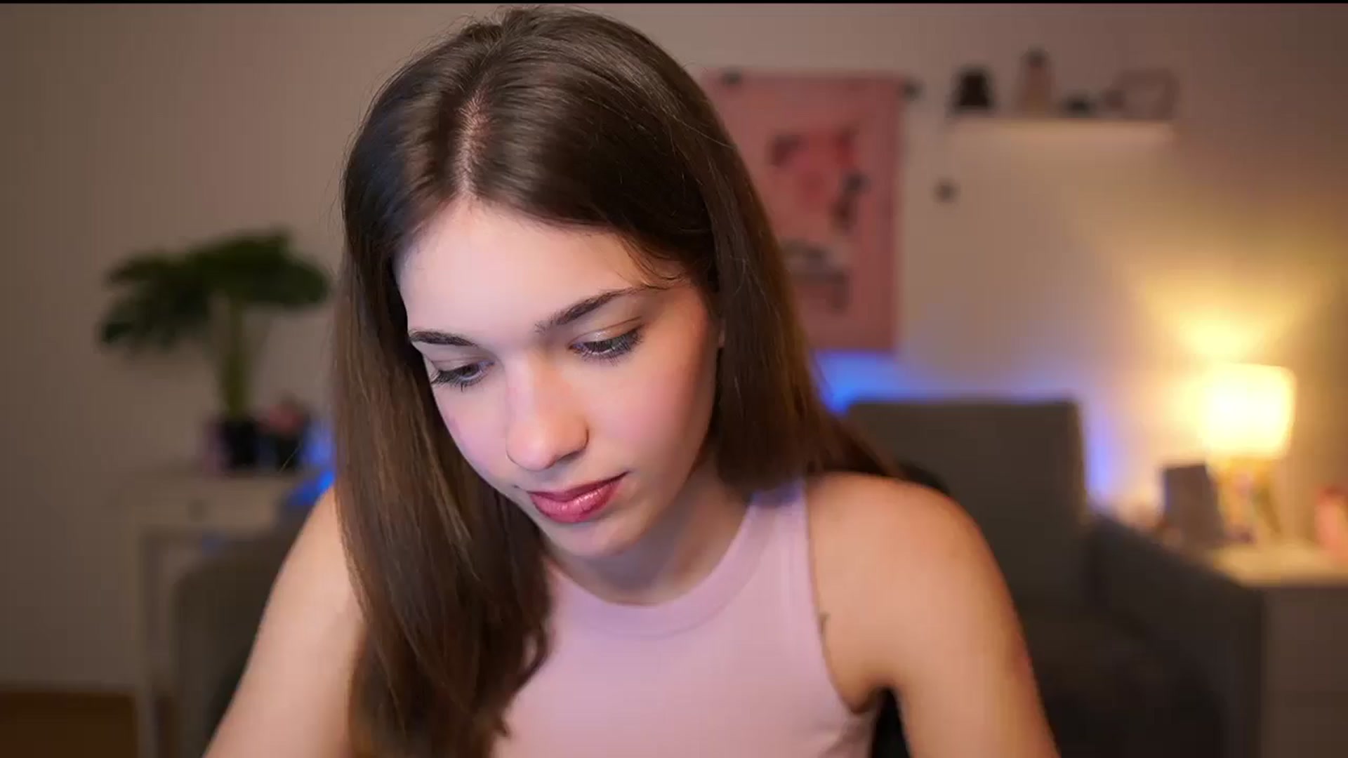 Gallery image thumbnail from Kissiecat's myfreecams stream on, 01/28/2026, 15:43 image 20 of 20